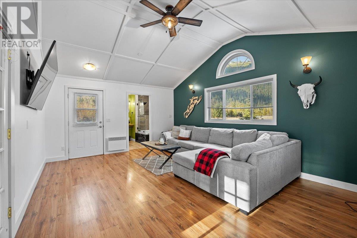 2269 Solsqua Road, Sicamous