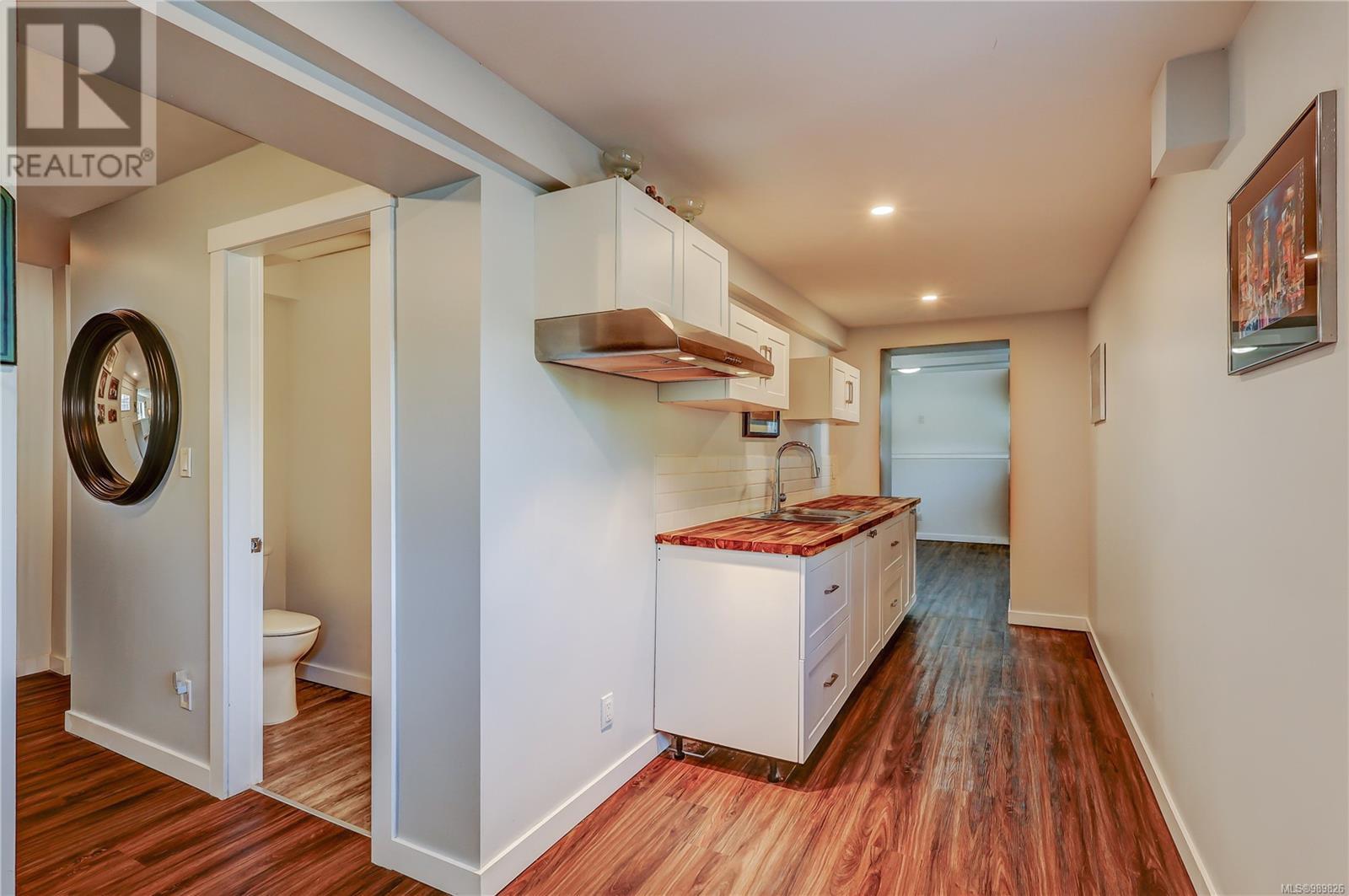 Photo 21 of 13403 Code Rd, Ladysmith BC