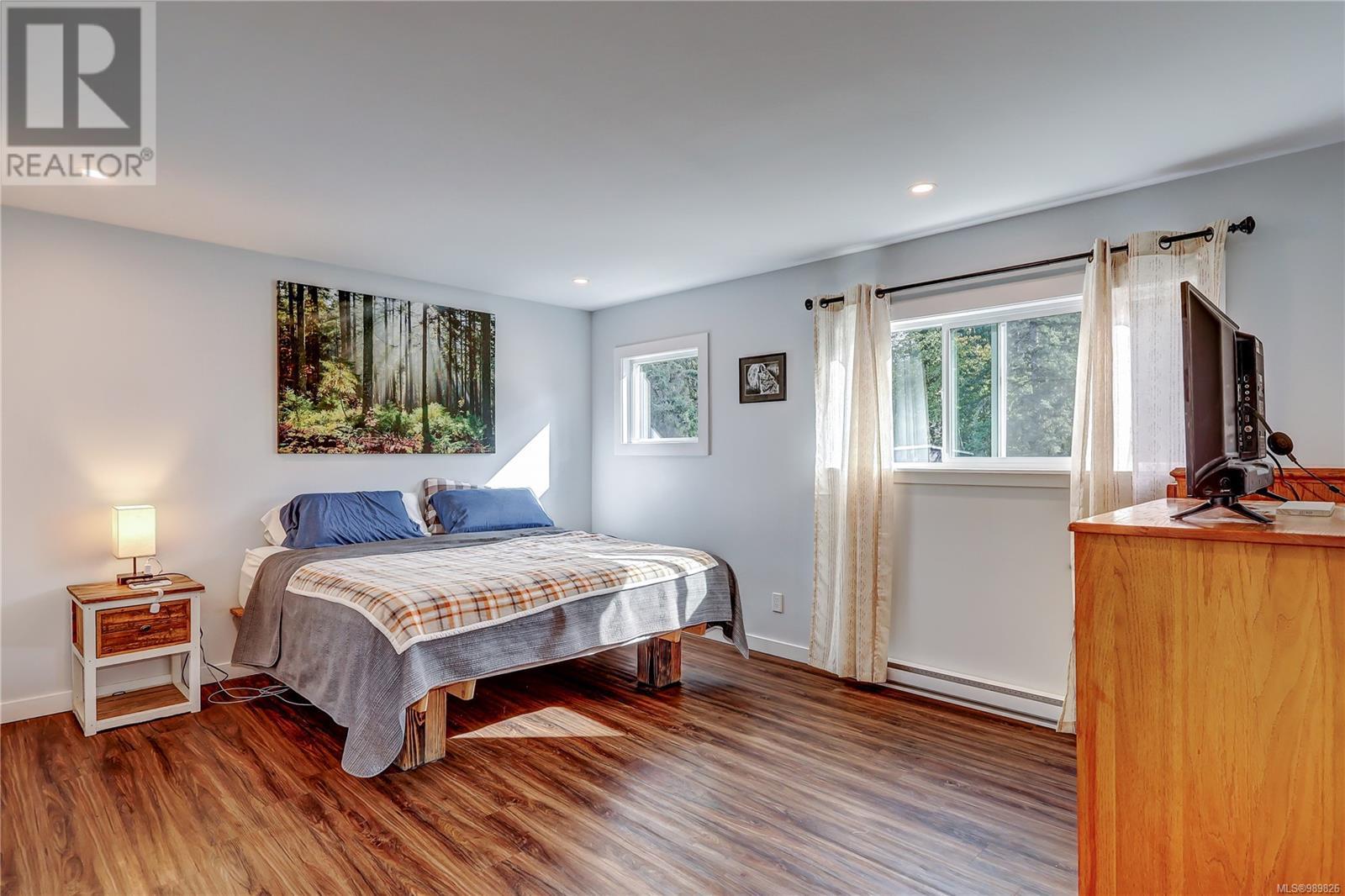 Photo 11 of 13403 Code Rd, Ladysmith BC