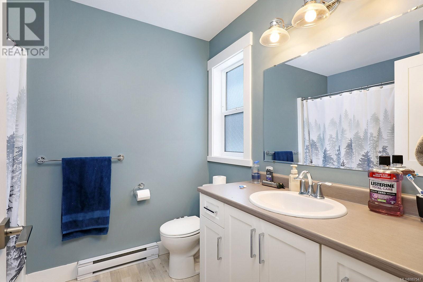 2560 Steele Cres, Courtenay real estate listing 987547