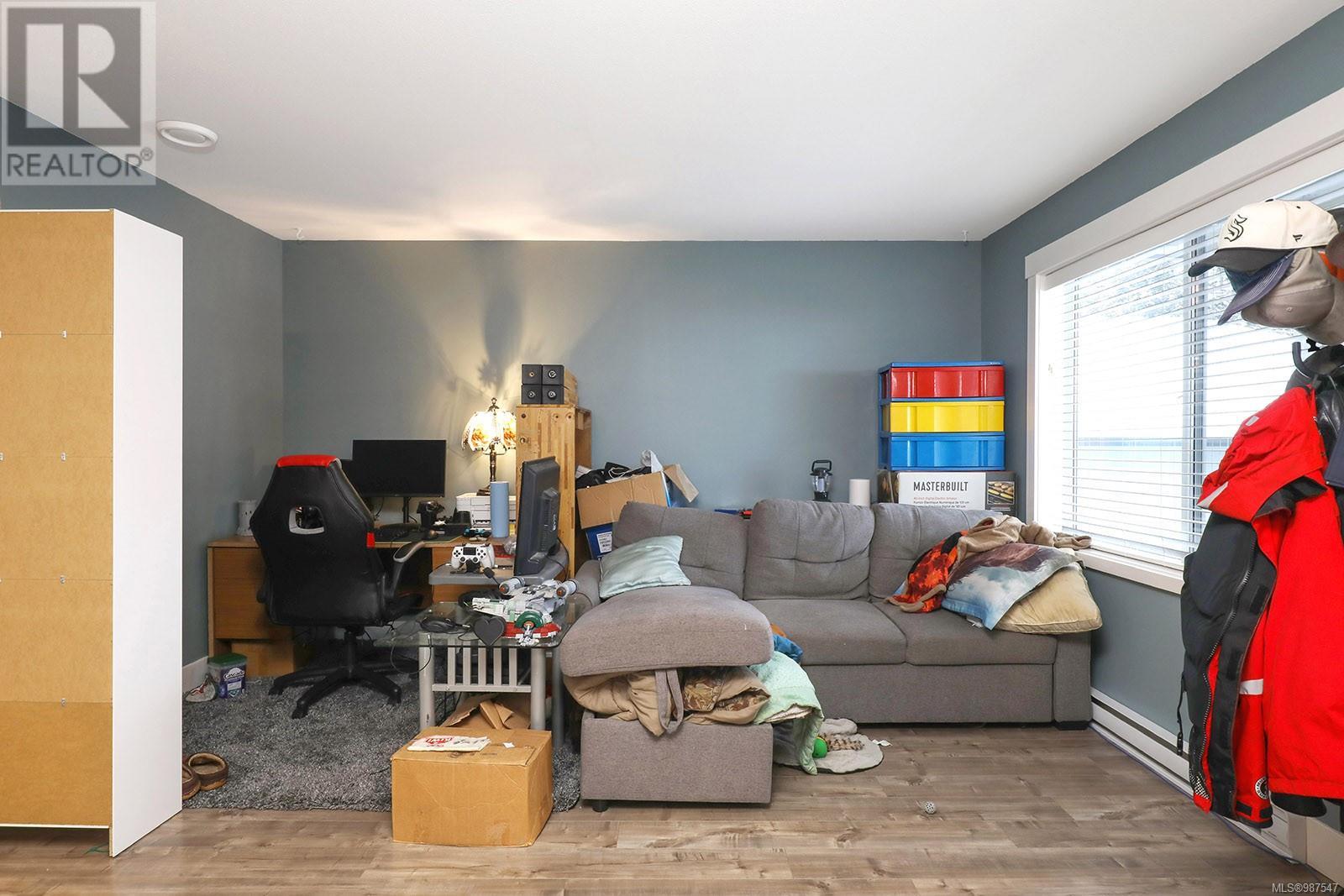 2560 Steele Cres, Courtenay real estate listing 987547