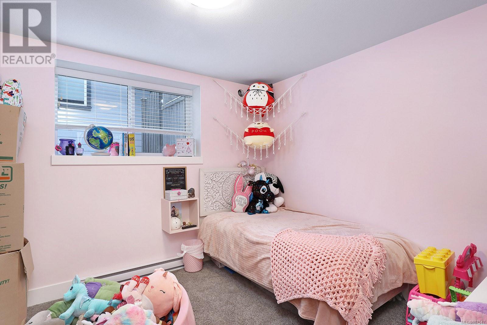 2560 Steele Cres, Courtenay real estate listing 987547