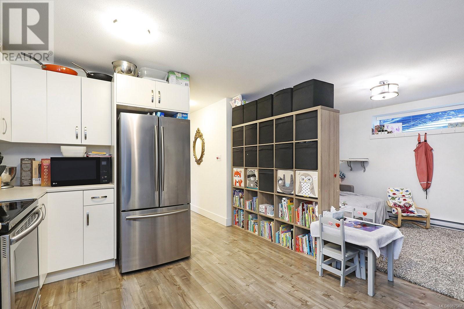 2560 Steele Cres, Courtenay real estate listing 987547
