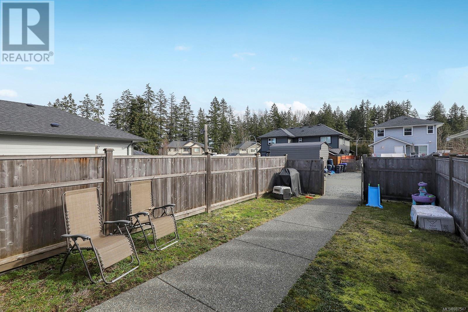 2560 Steele Cres, Courtenay real estate listing 987547