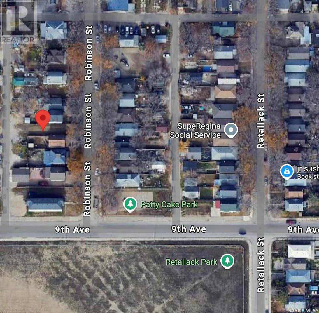 Photo 2 of 1556 Robinson Street, Regina SK