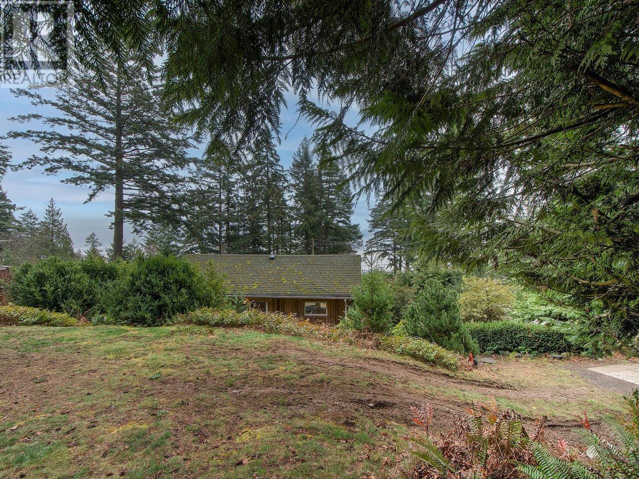 1482 EAGLE CLIFF ROAD, Bowen Island