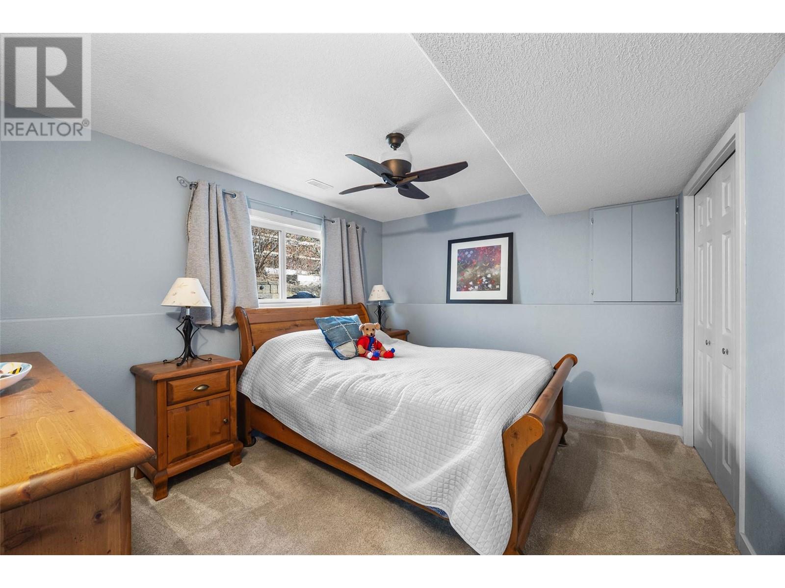  5253 Squilax Anglemont Highway, Celista