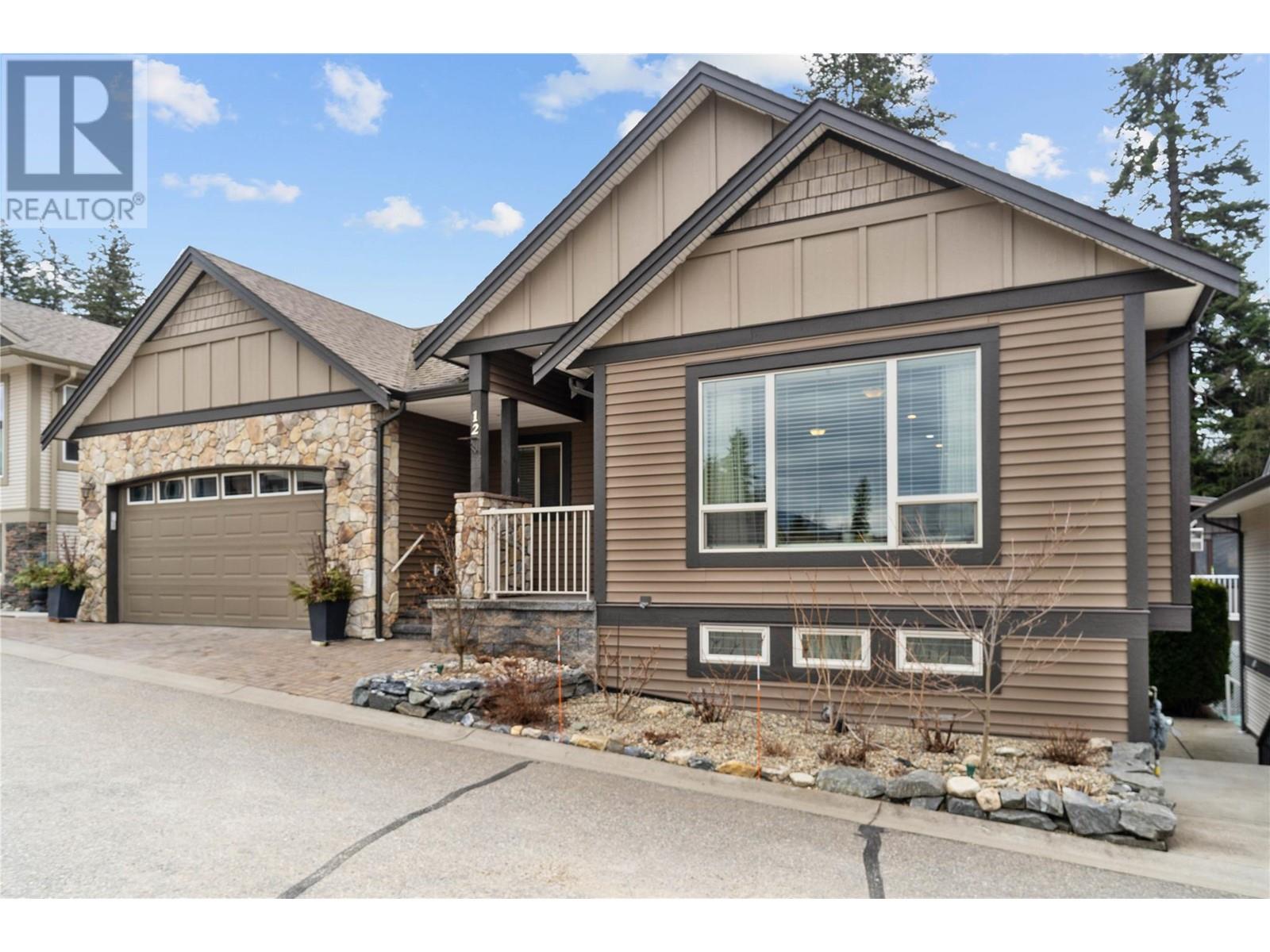 12 2850 7 Avenue Northeast, Salmon Arm