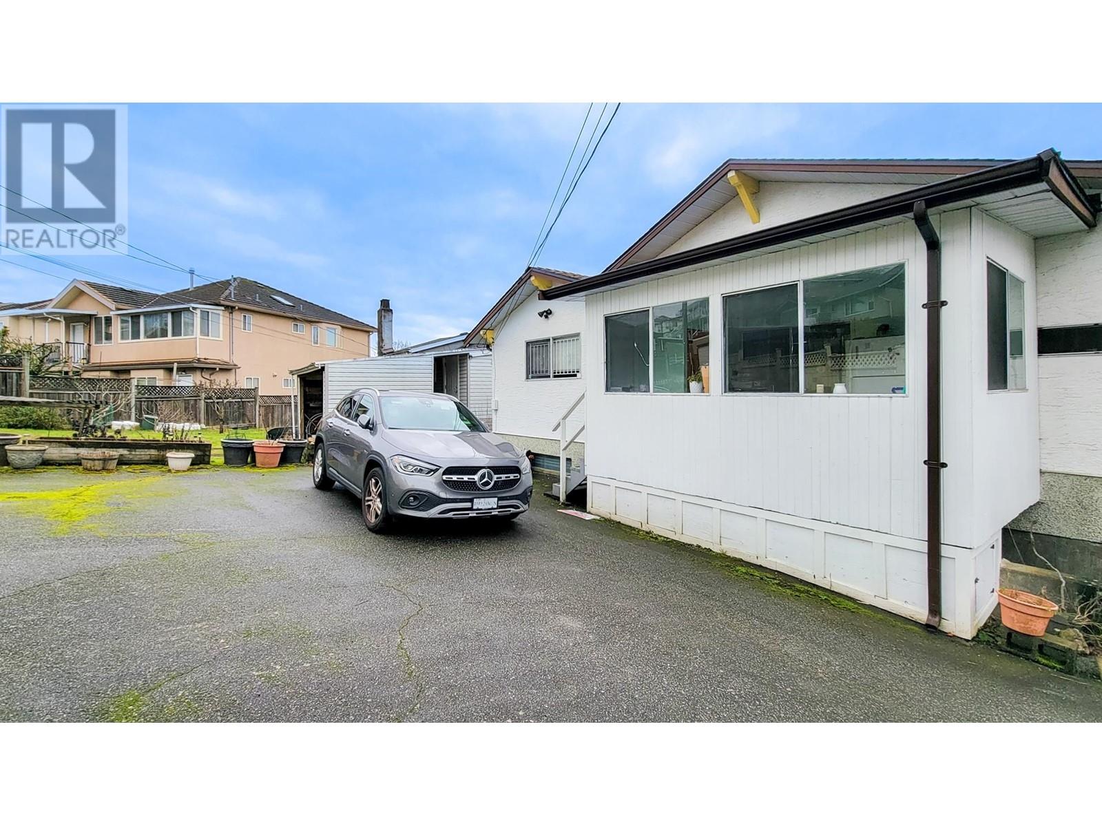 2155 BURQUITLAM DRIVE, Vancouver