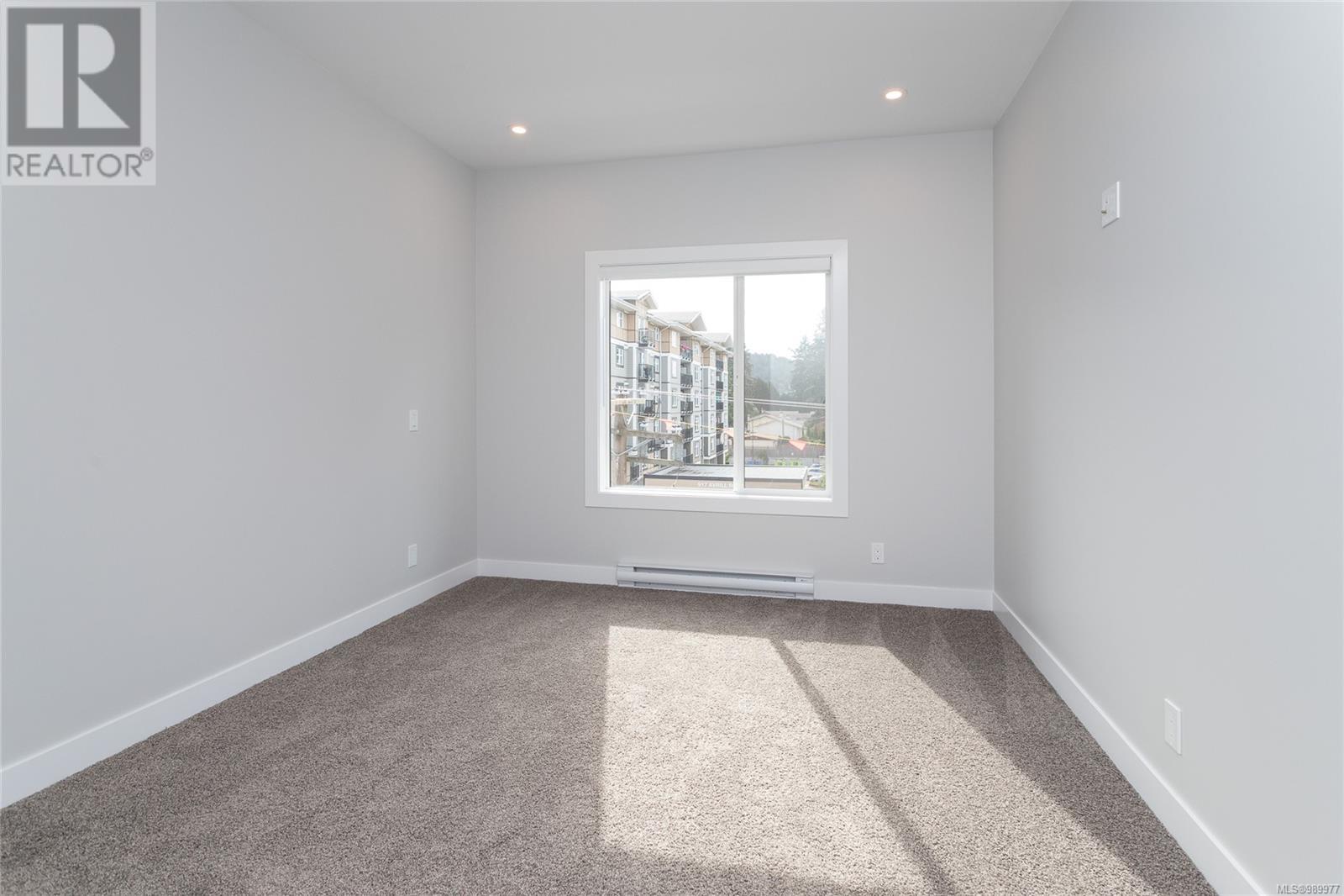 406 924 Jenkins Ave, Langford real estate listing 989977