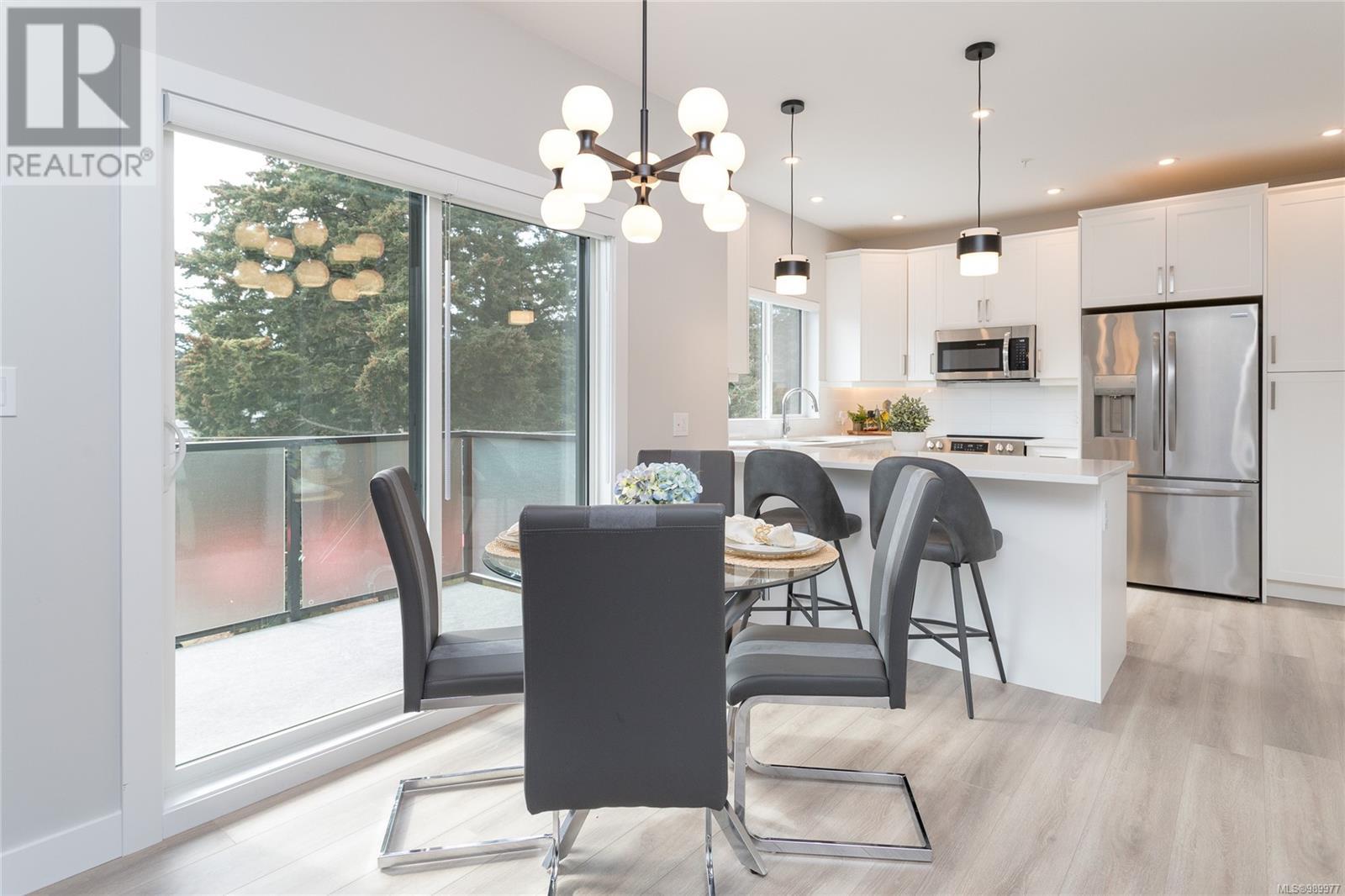 406 924 Jenkins Ave, Langford real estate listing 989977