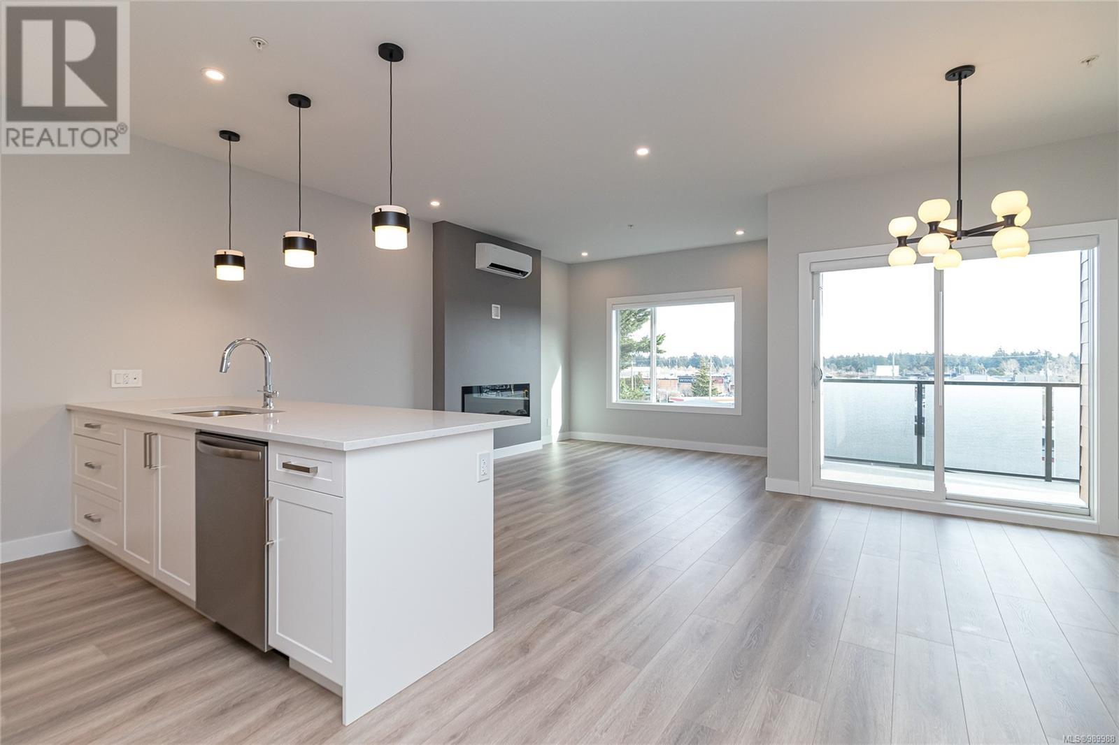 204 924 Jenkins Ave, Langford real estate listing 989988