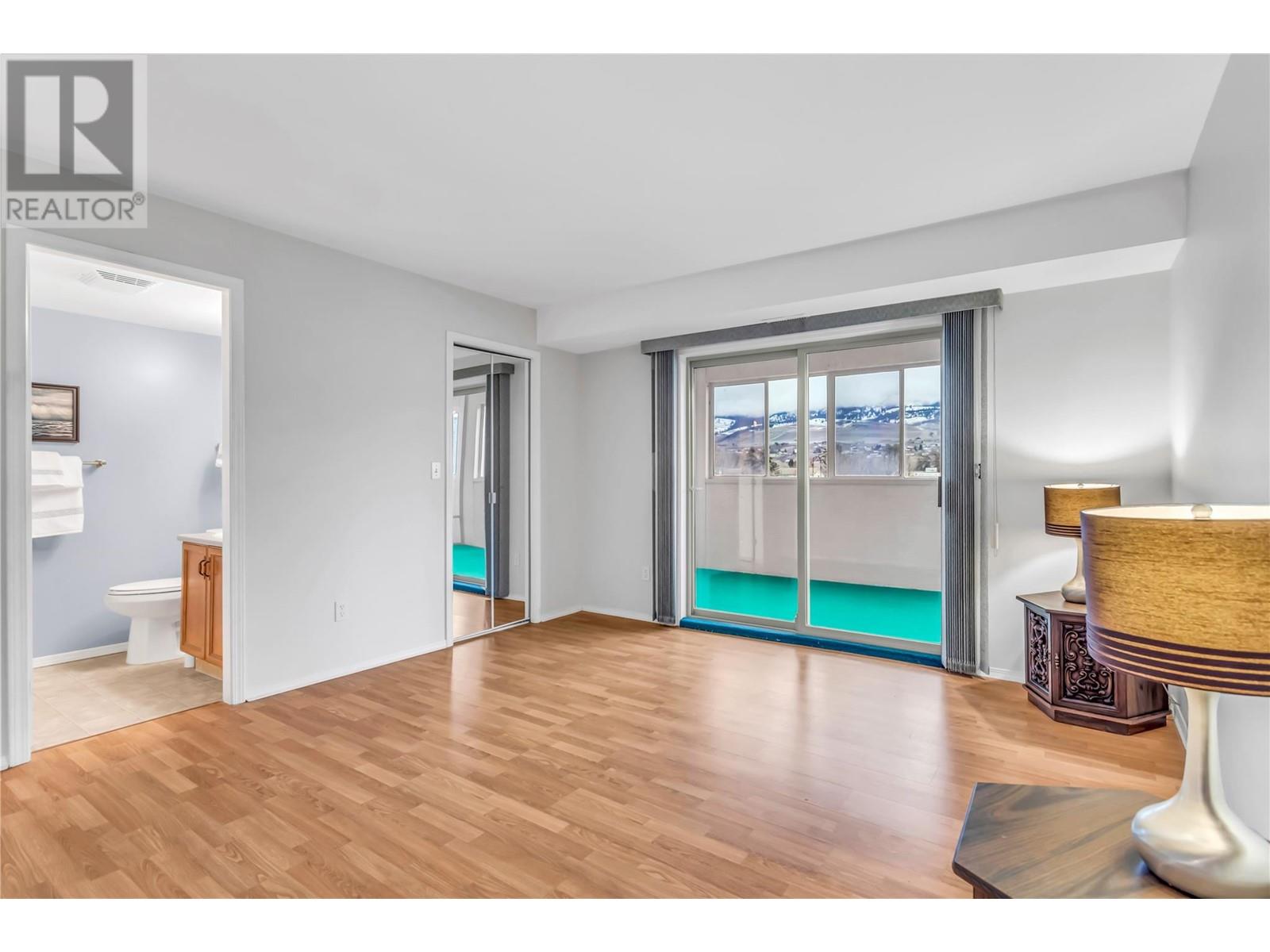 206 200 DOUGALL Road North, Kelowna