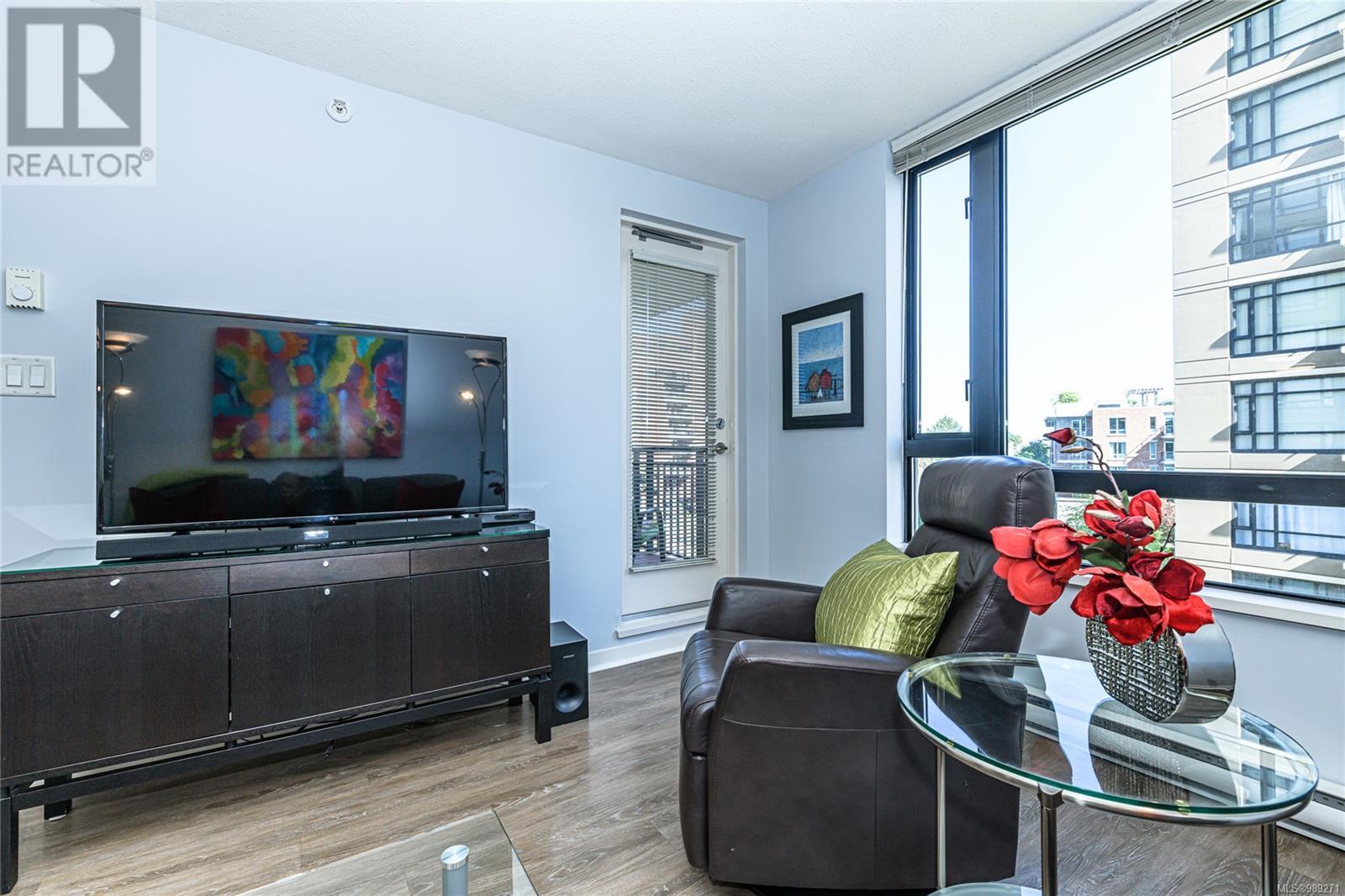 506 751 Fairfield Road, Victoria