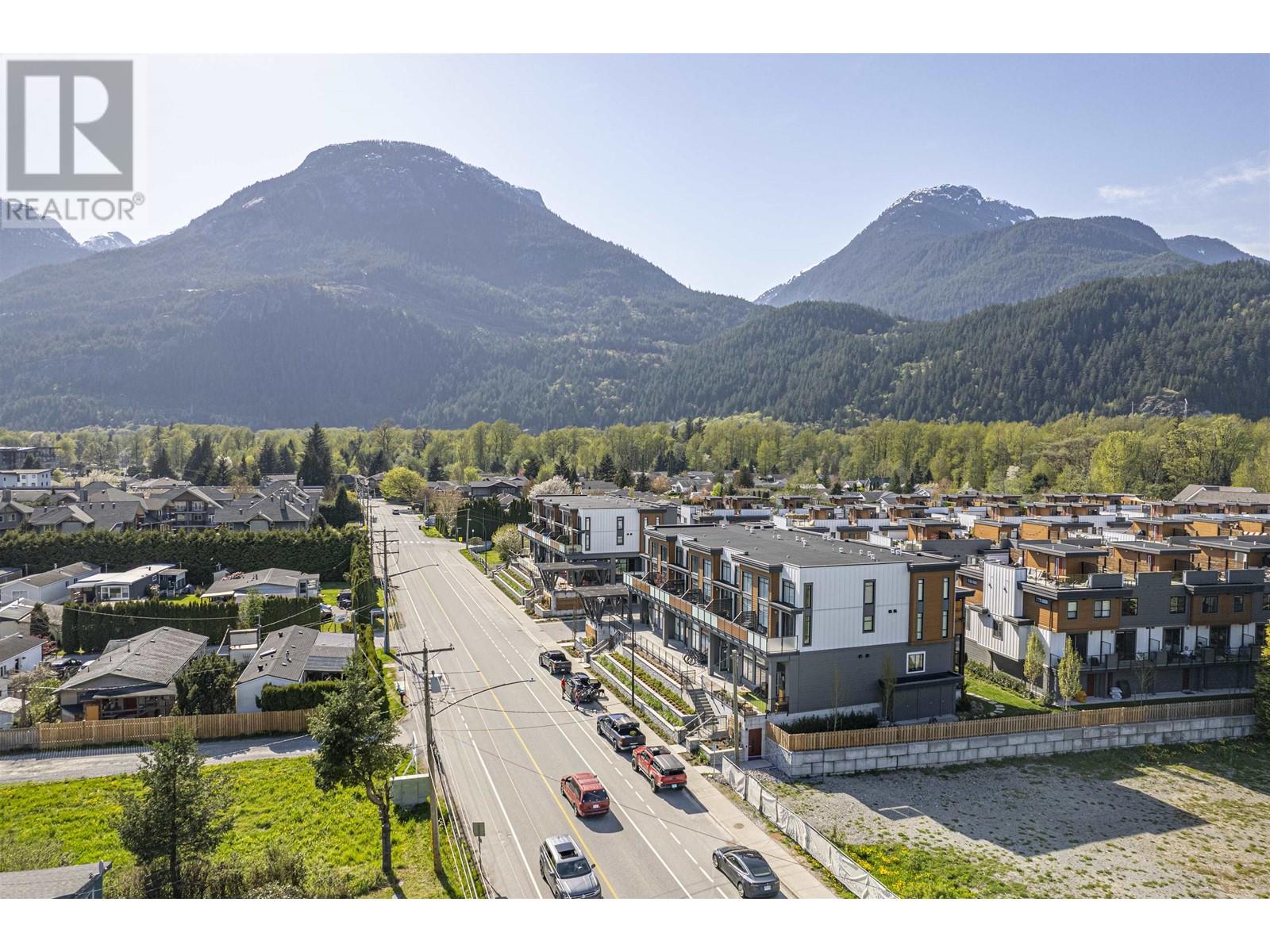 101-39771 GOVERNMENT ROAD, Squamish real estate listing R2974261