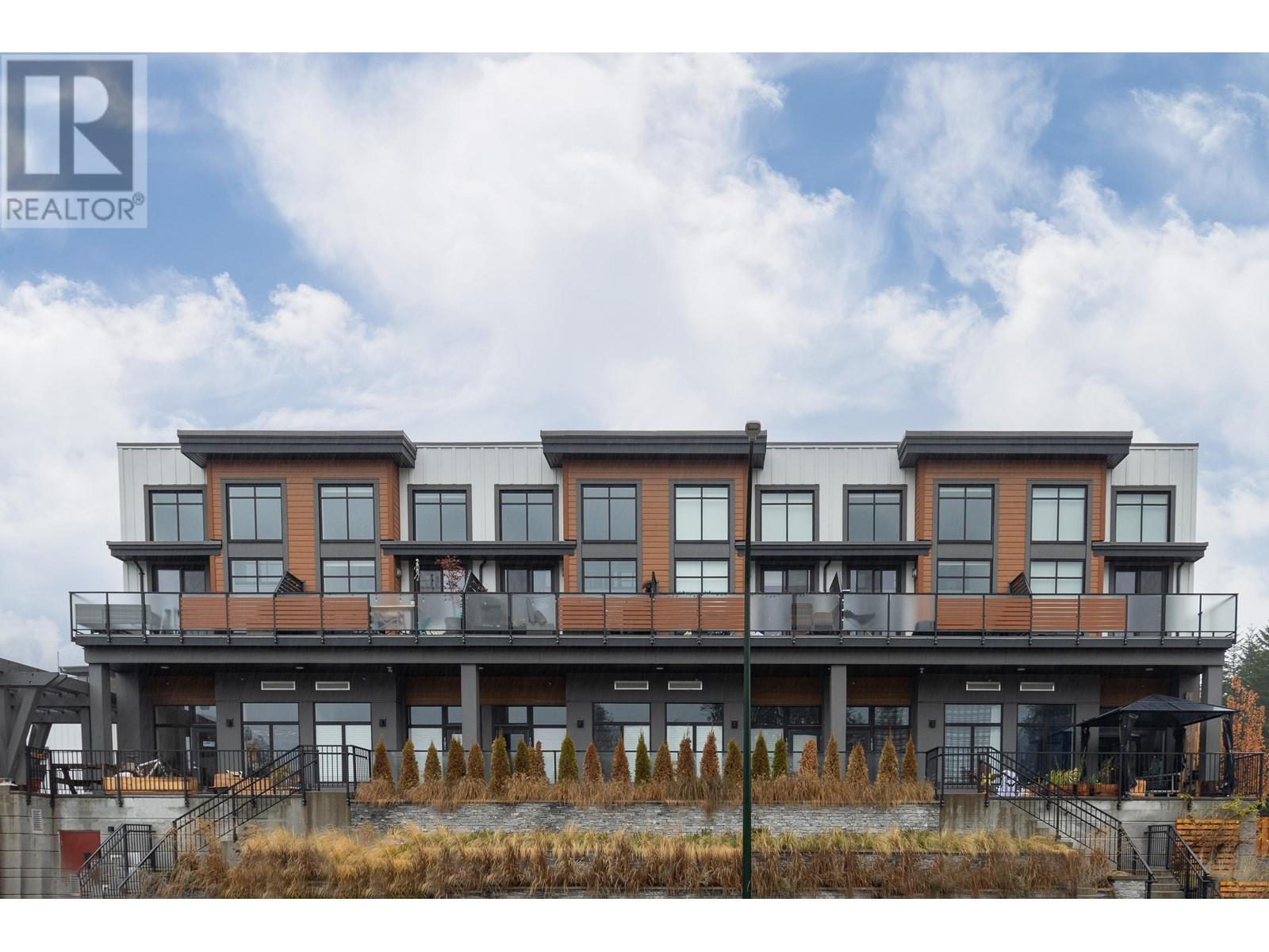 101-39771 GOVERNMENT ROAD, Squamish real estate listing R2974261