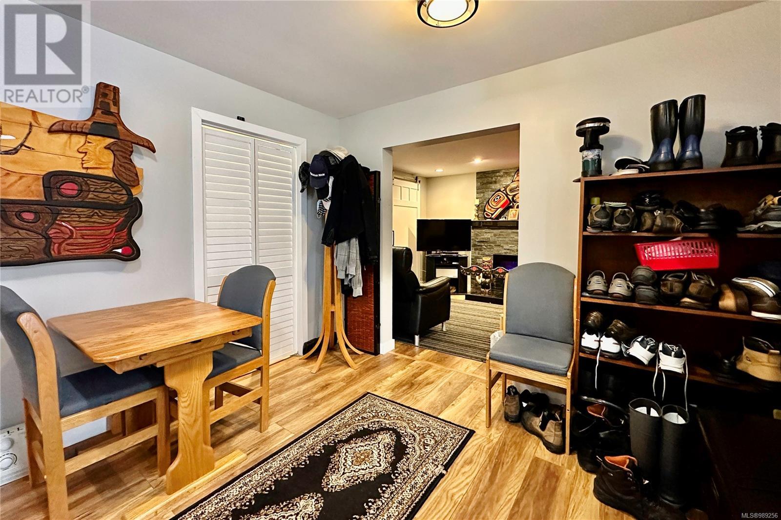 601 WARDEN Cds, Campbell River real estate listing 989256