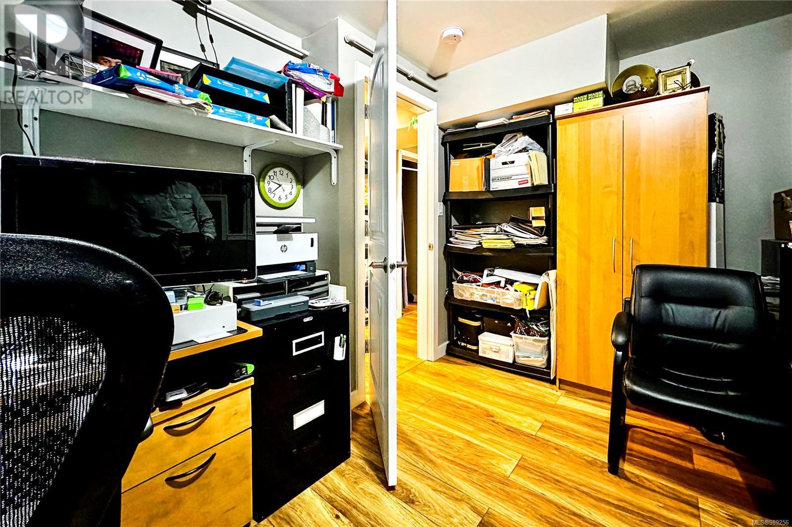601 WARDEN Cds, Campbell River real estate listing 989256