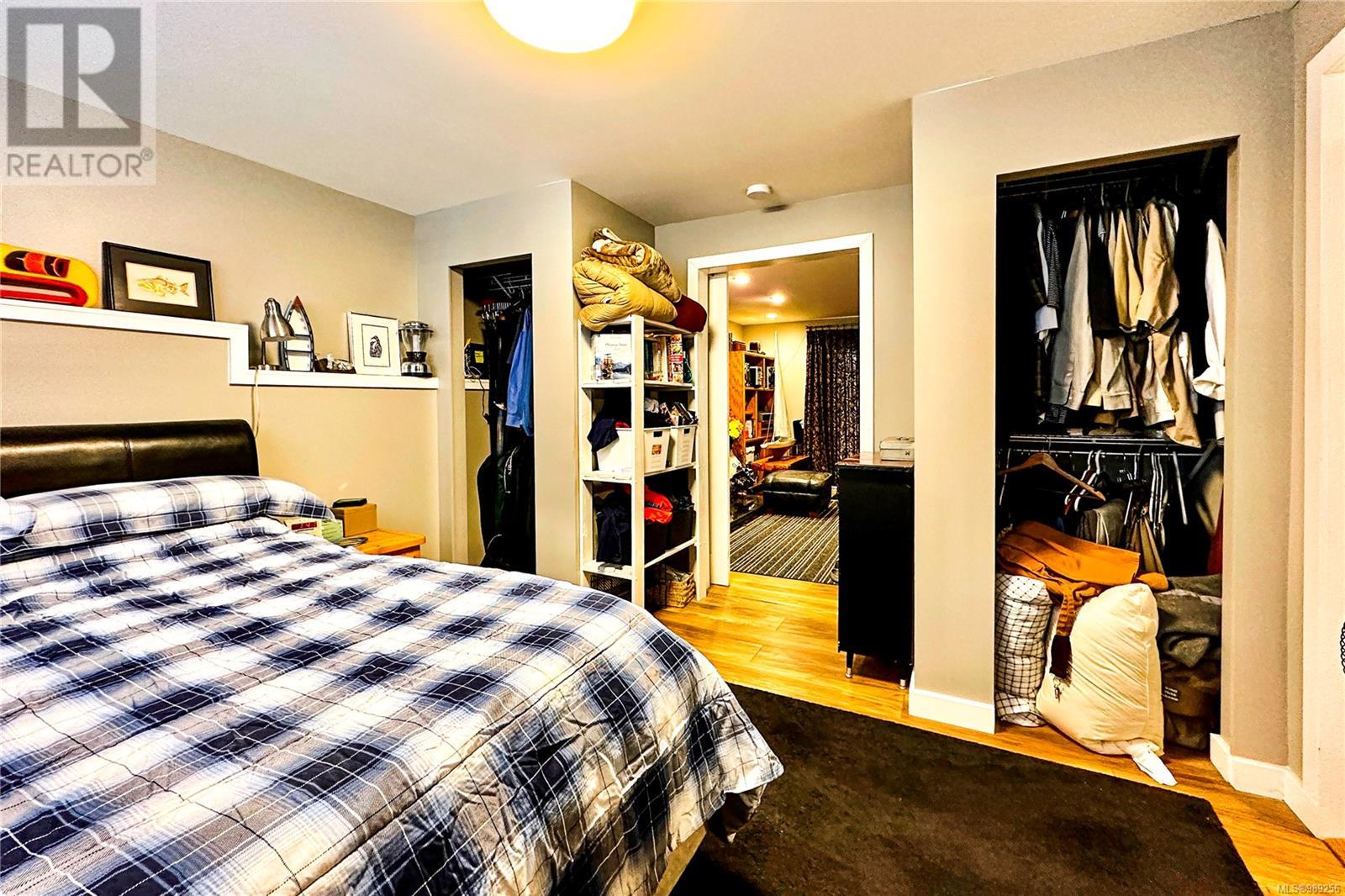 601 WARDEN Cds, Campbell River real estate listing 989256