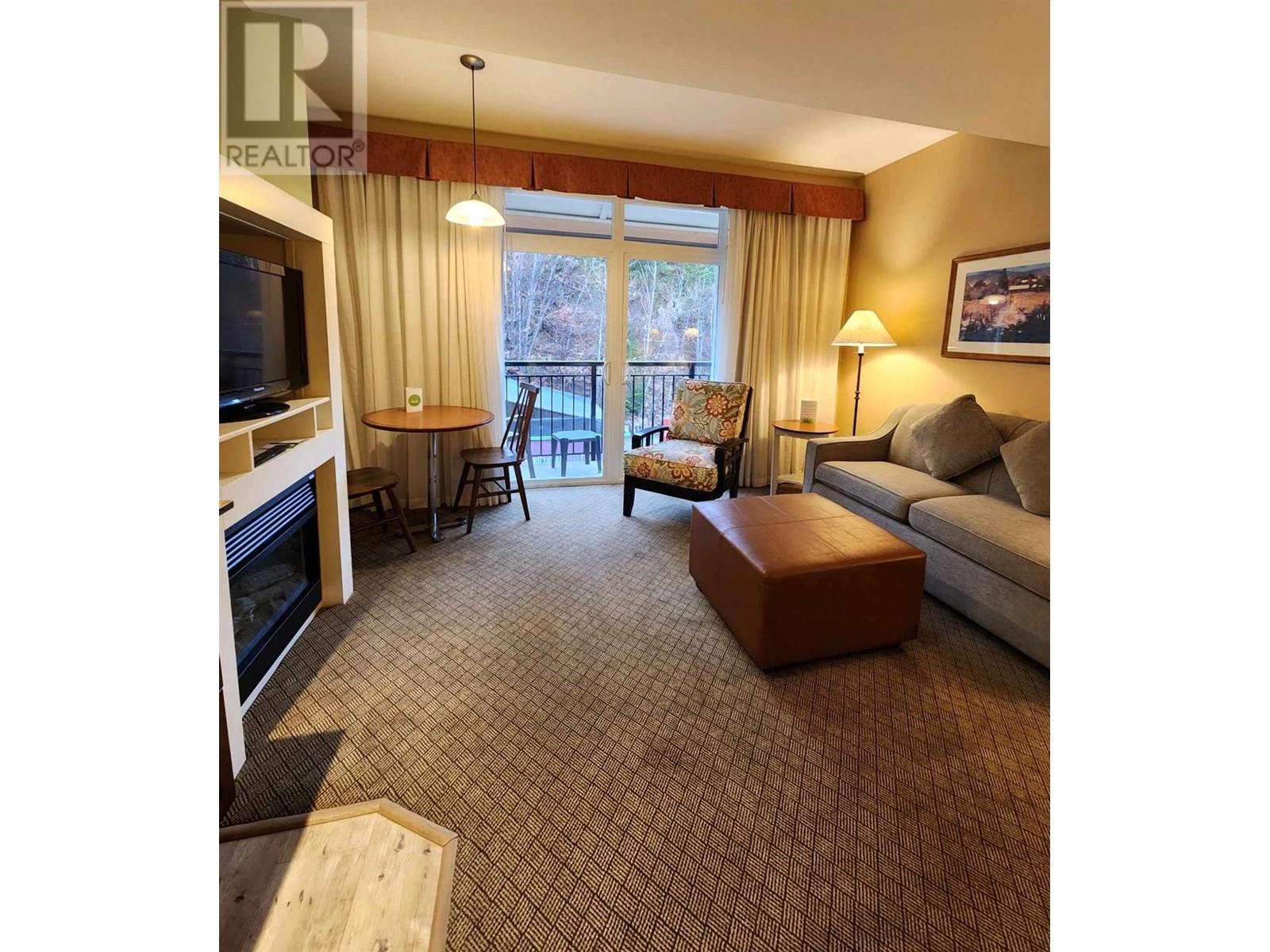 #363 13011 Lakeshore Drive - 4