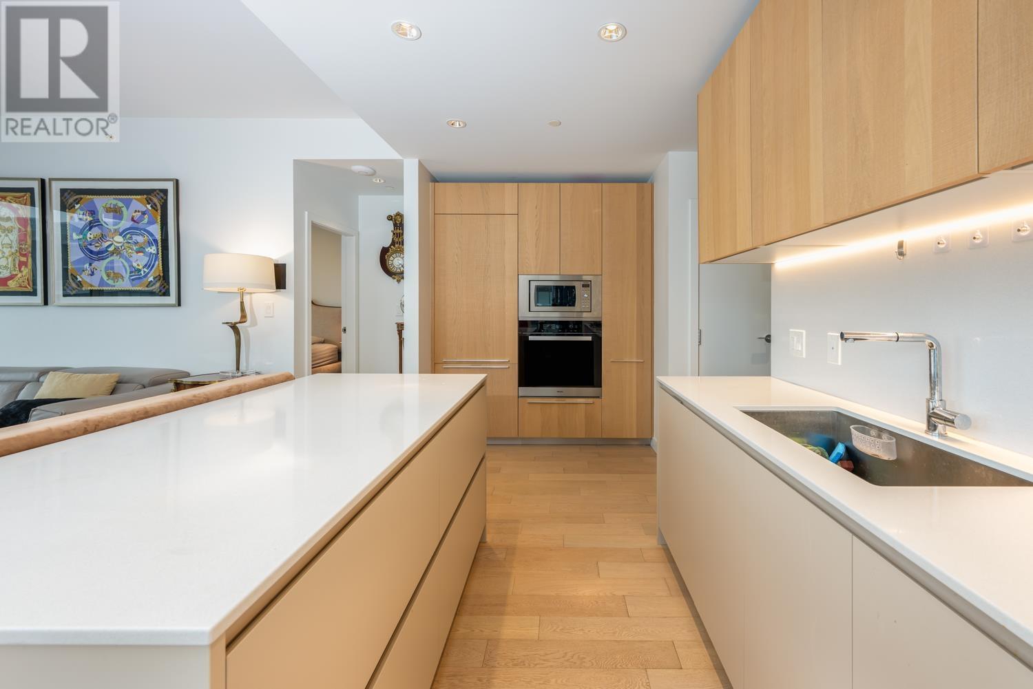 #901-6688 PEARSON Way, Richmond