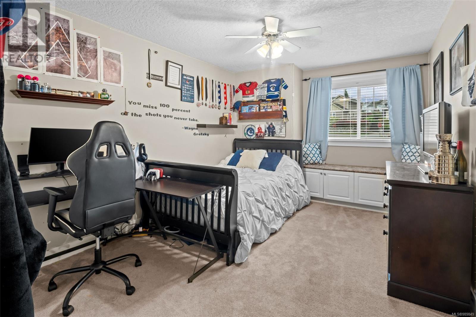 2026 Hannington Rd, Langford real estate listing 989849