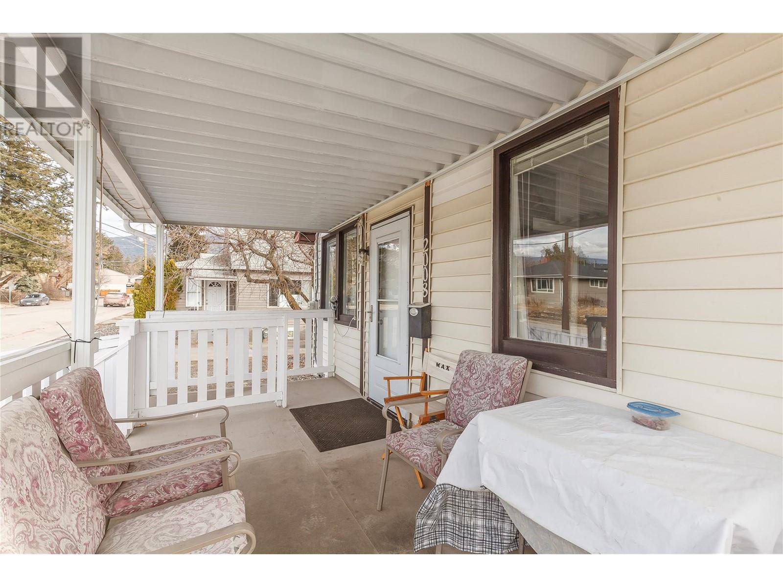  2008 45 Avenue, Vernon