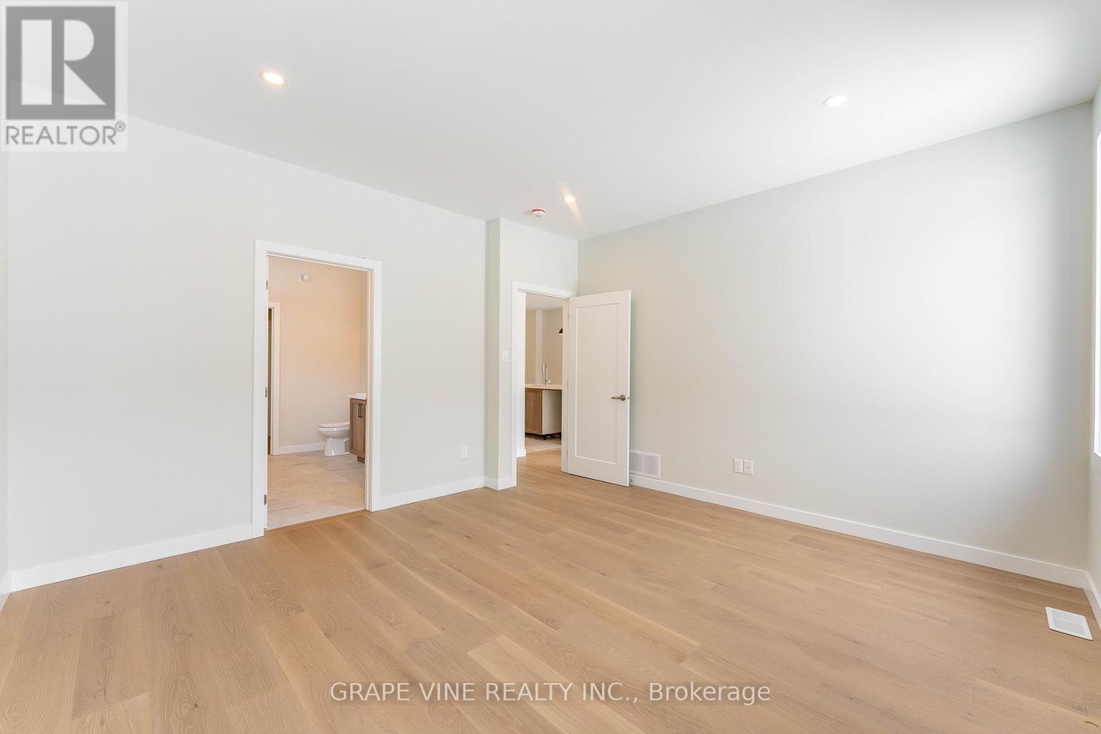 Photo 18 of 1345 Diamond Street, Clarencerockland ON