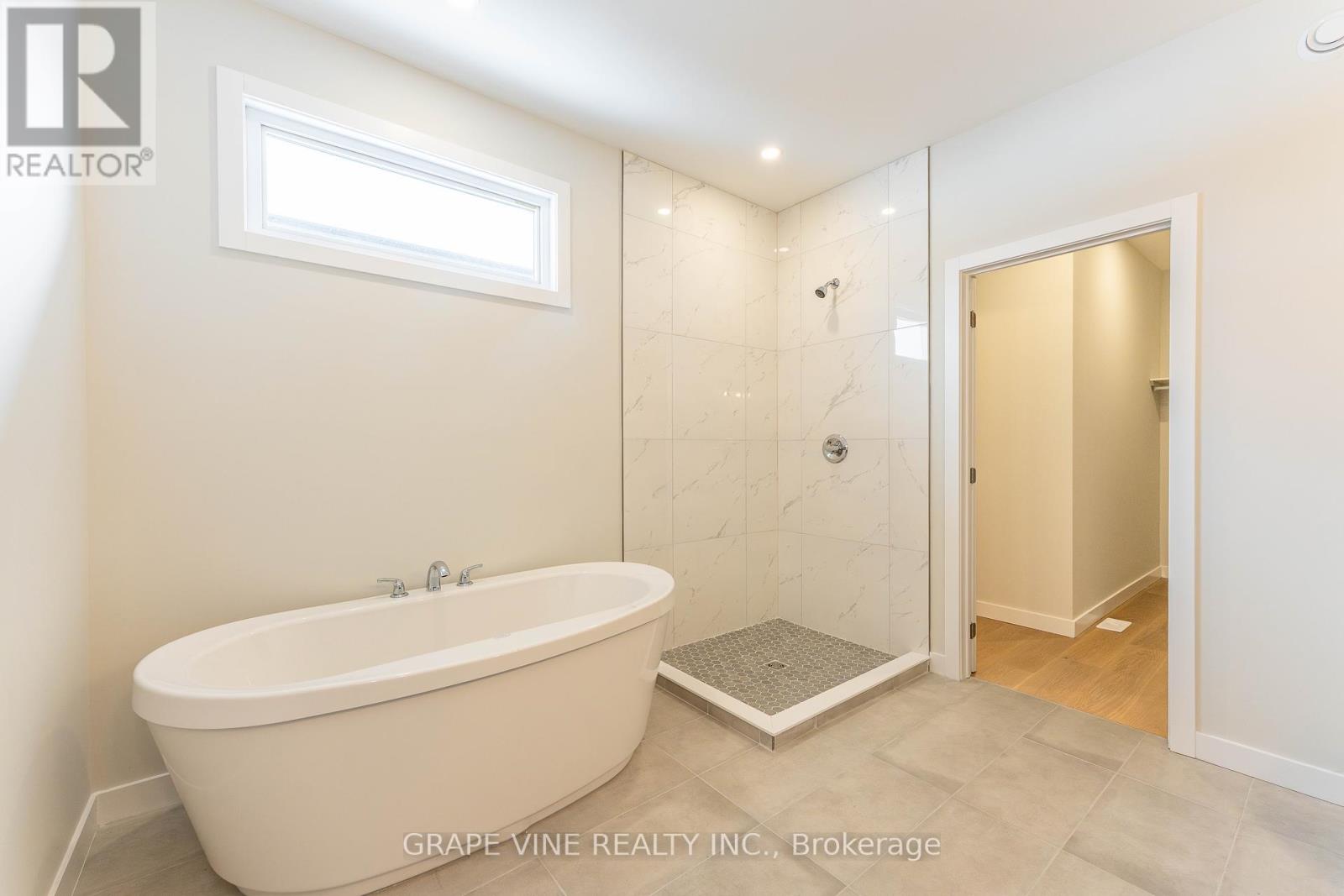 Photo 19 of 1345 Diamond Street, Clarencerockland ON