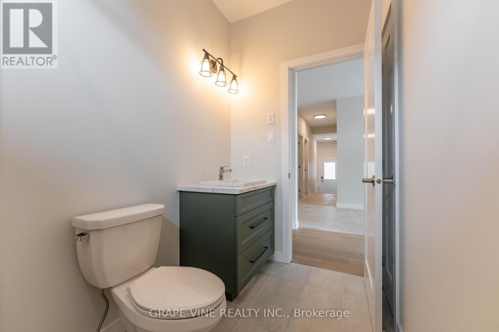 Photo 6 of 1345 Diamond Street, Clarencerockland ON