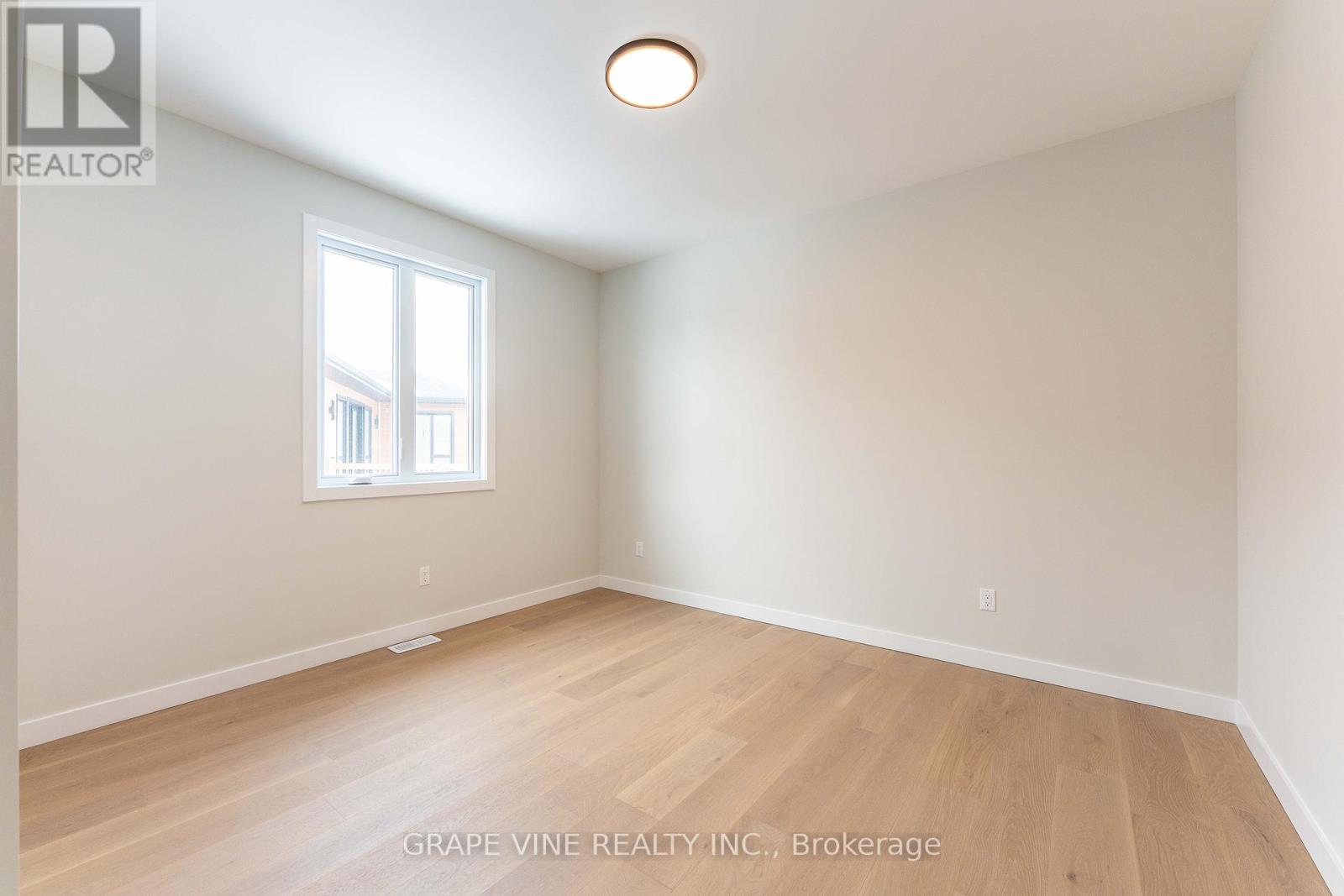 Photo 27 of 1345 Diamond Street, Clarencerockland ON