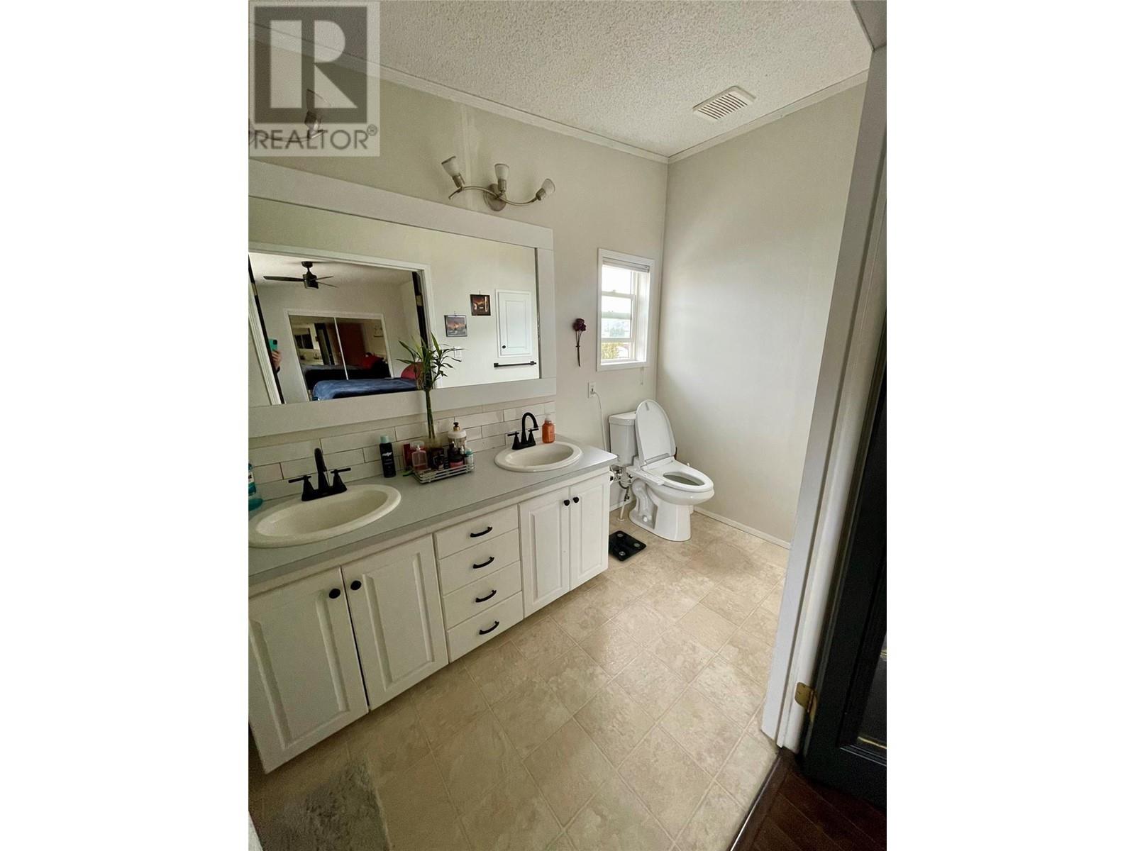 1535 CUMMING Boulevard, Cache Creek