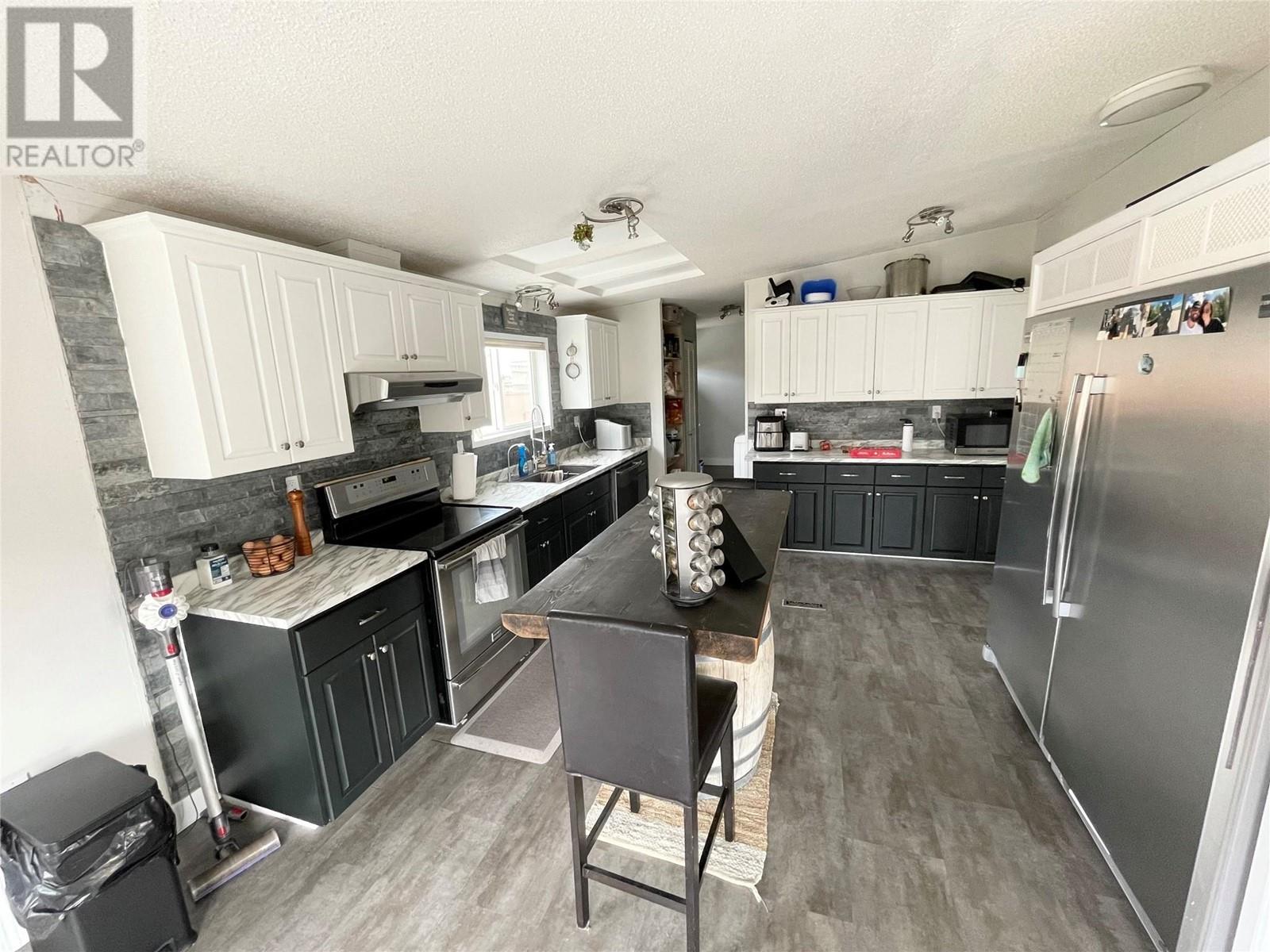 1535 CUMMING Boulevard, Cache Creek