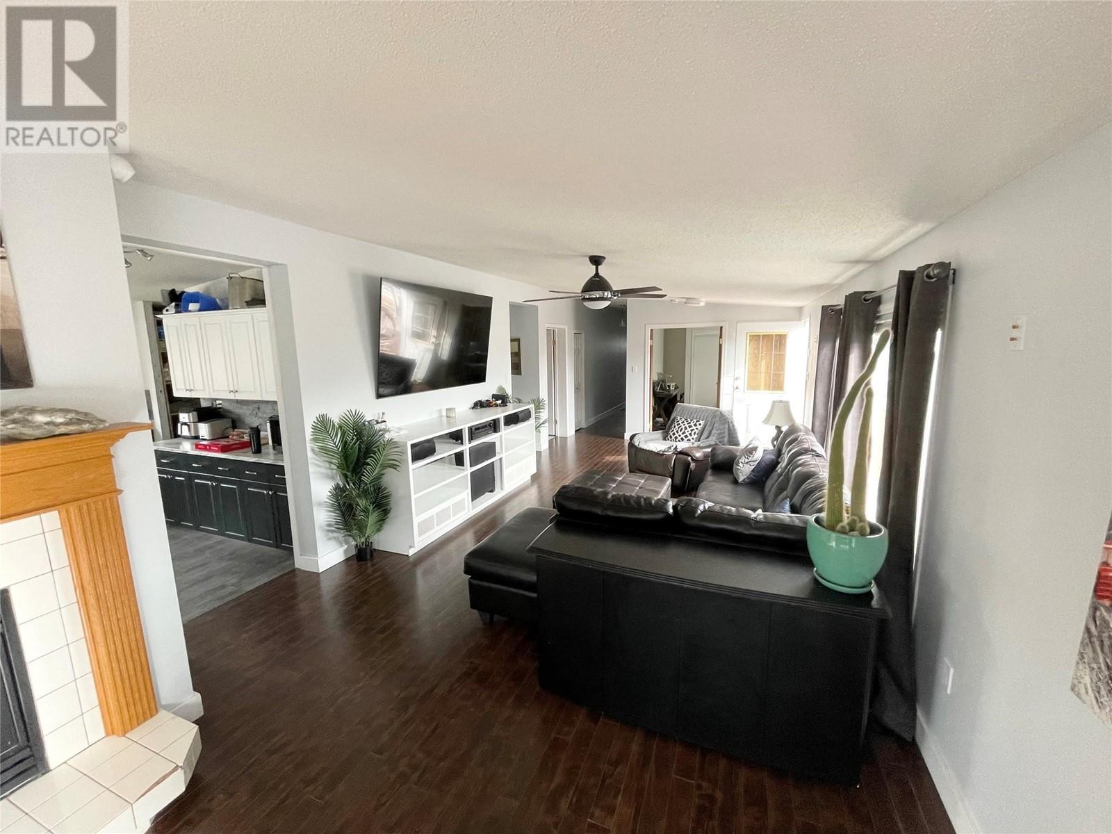 1535 CUMMING Boulevard, Cache Creek