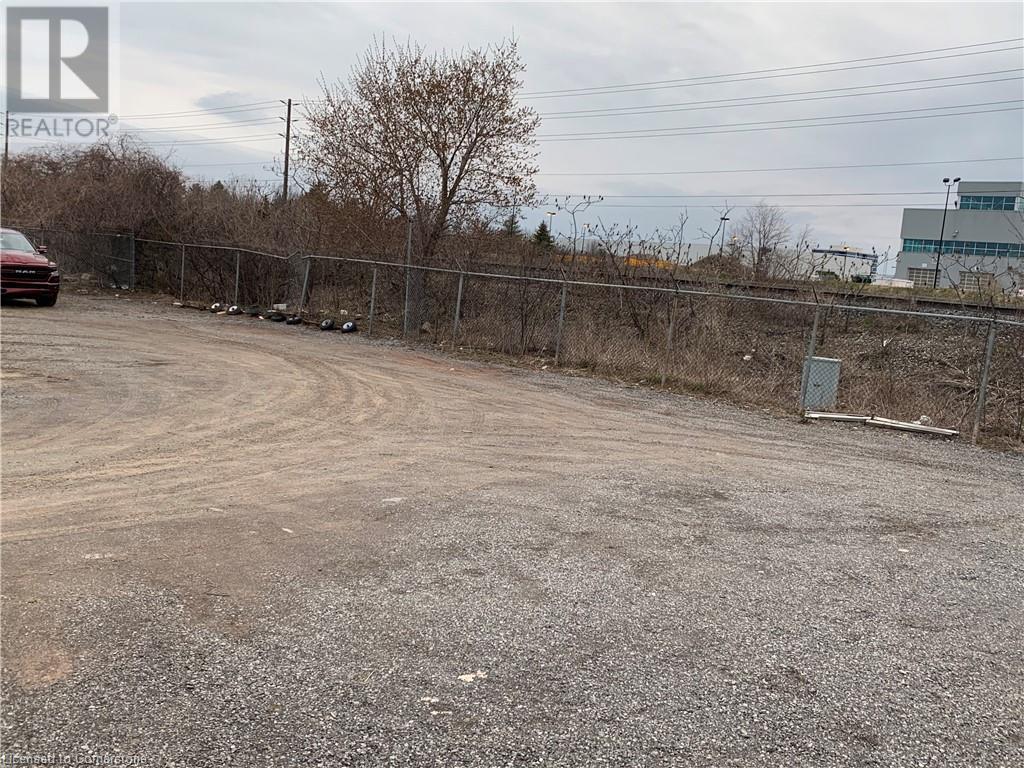 Photo 5 of 1149 Speers Road Unit Yard, Oakville ON