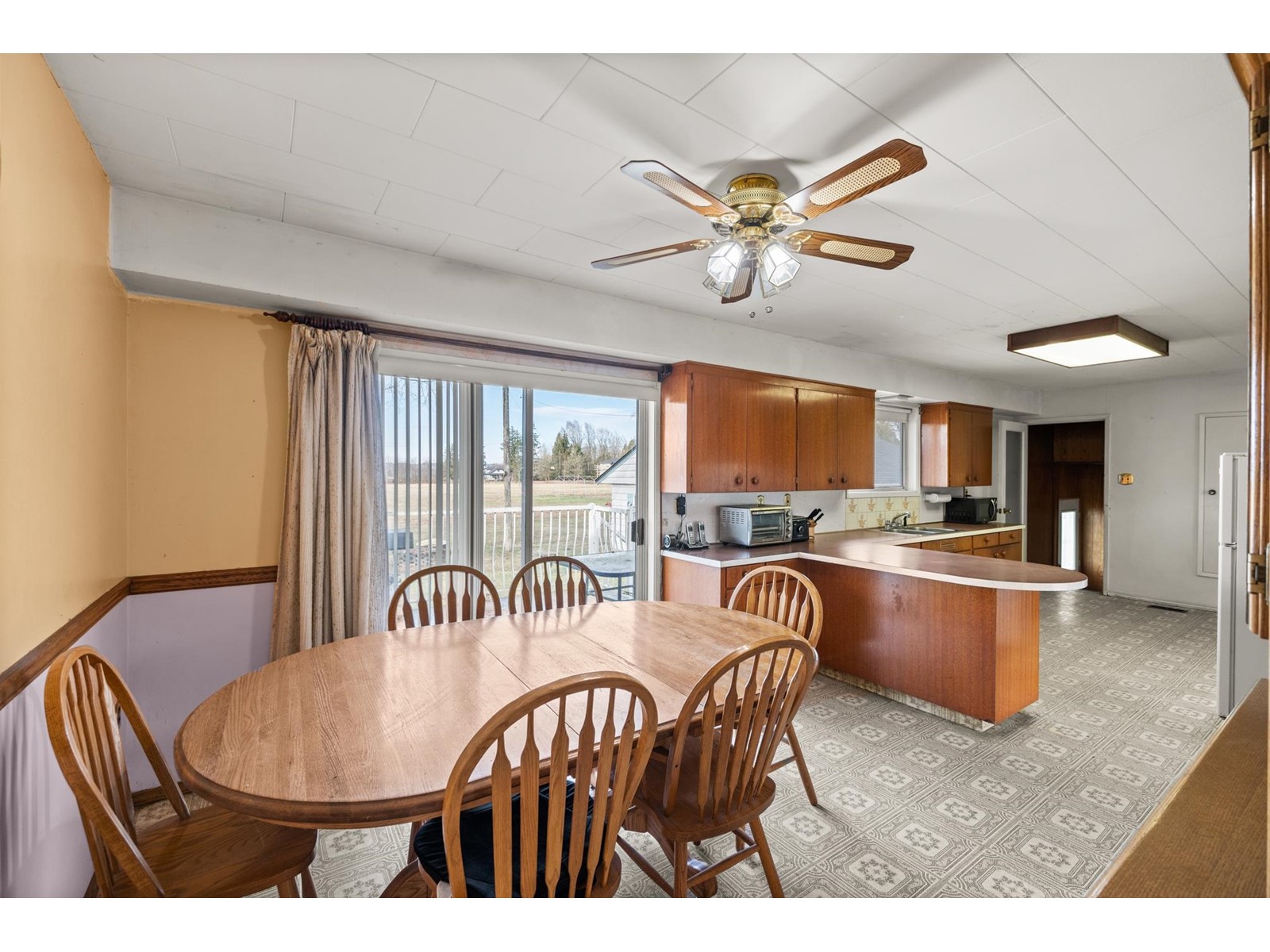 Photo 12 of 8509 188 Street, Surrey BC