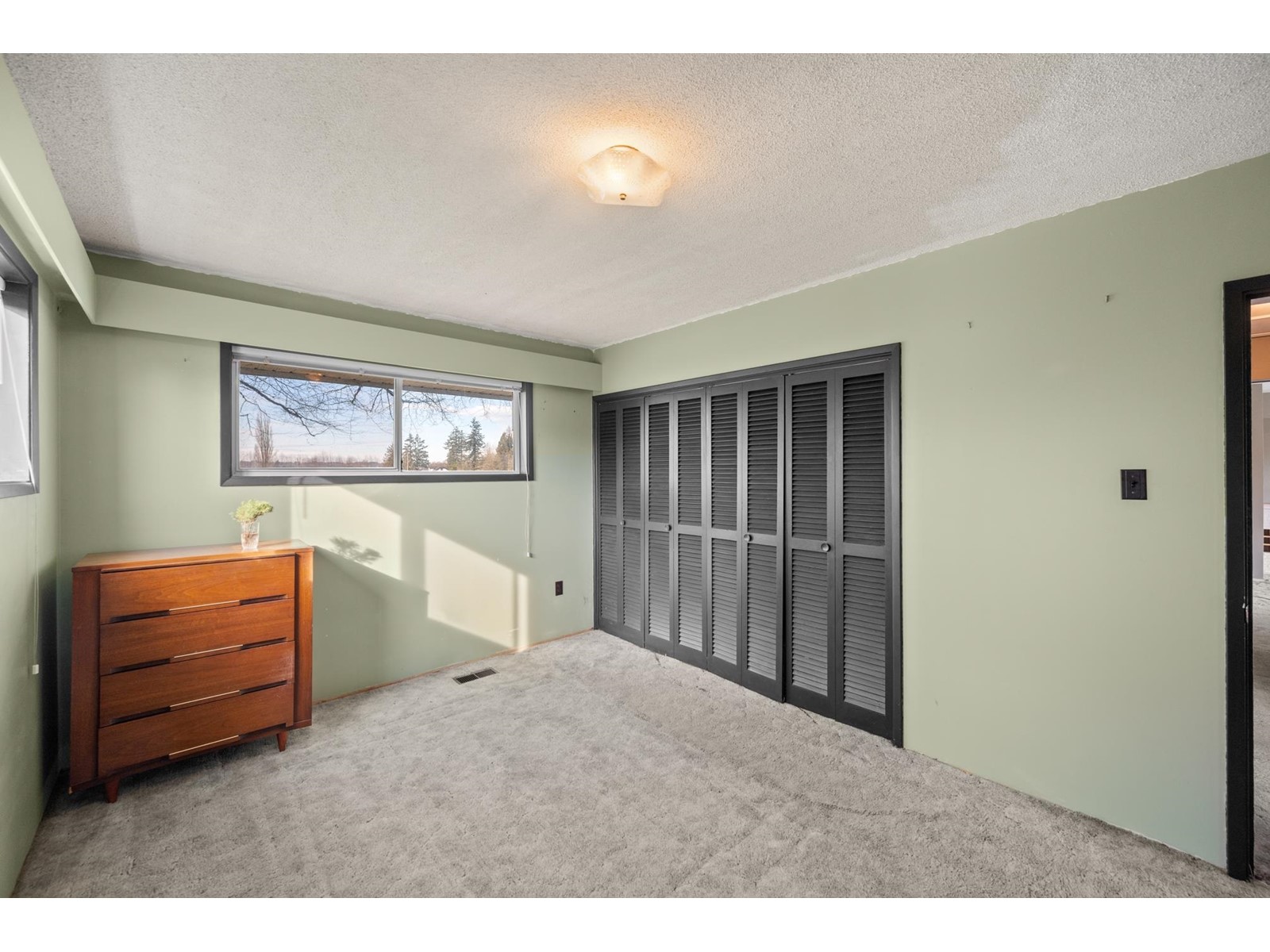 Photo 15 of 8509 188 Street, Surrey BC
