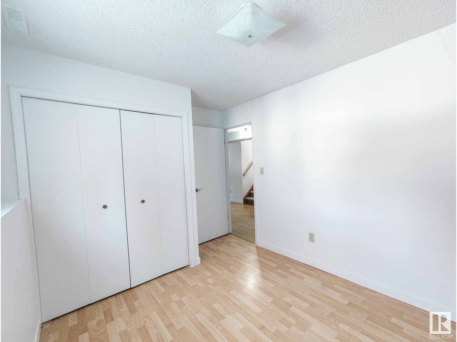8507 189 ST NW, Edmonton