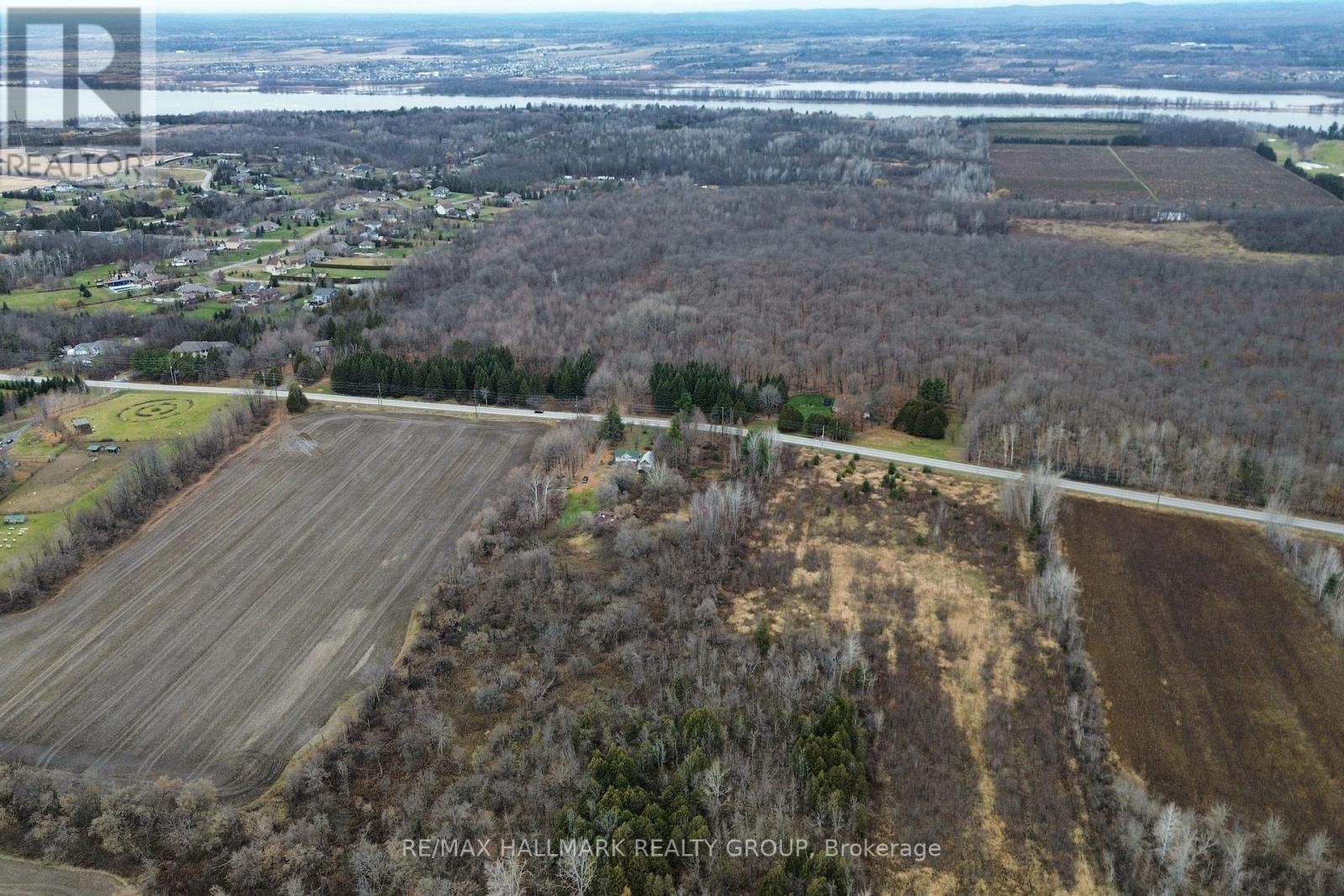 Photo 14 of 1730 Wilhaven Drive, Ottawa ON