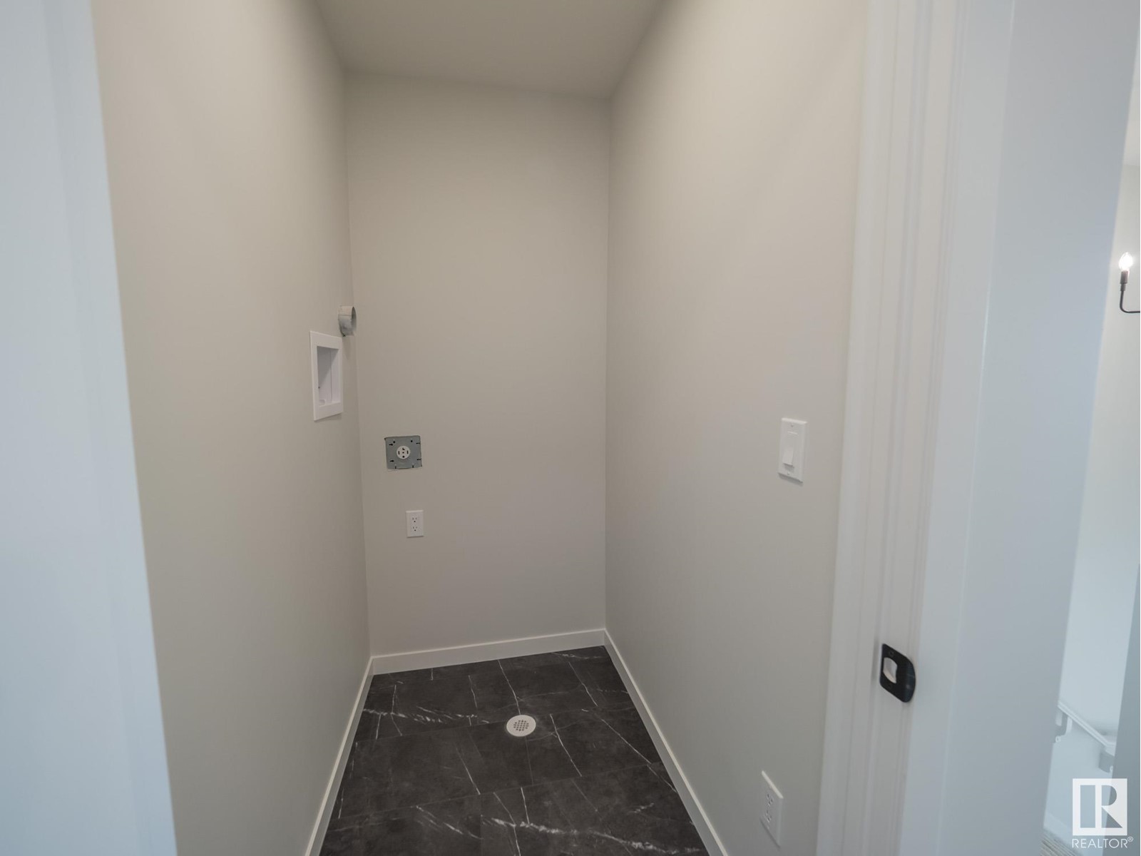 632 174 AV NE, Edmonton
