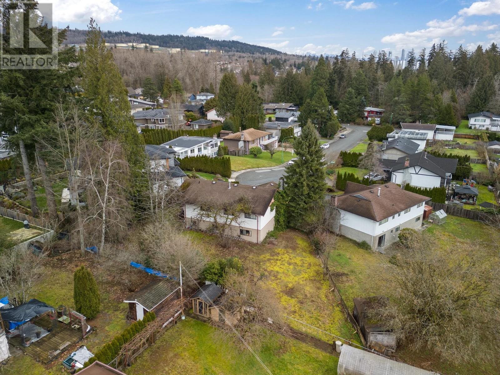 7129 CARDINAL COURT, Burnaby