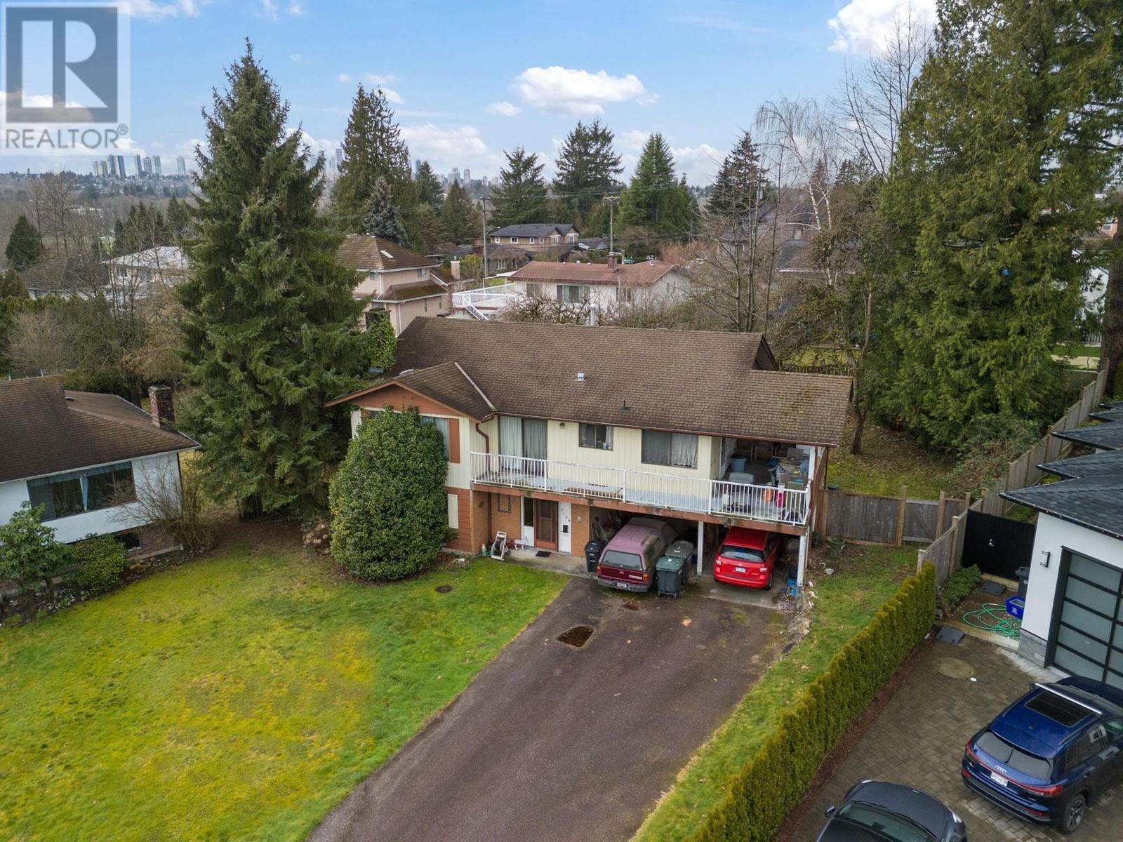 7129 CARDINAL COURT, Burnaby