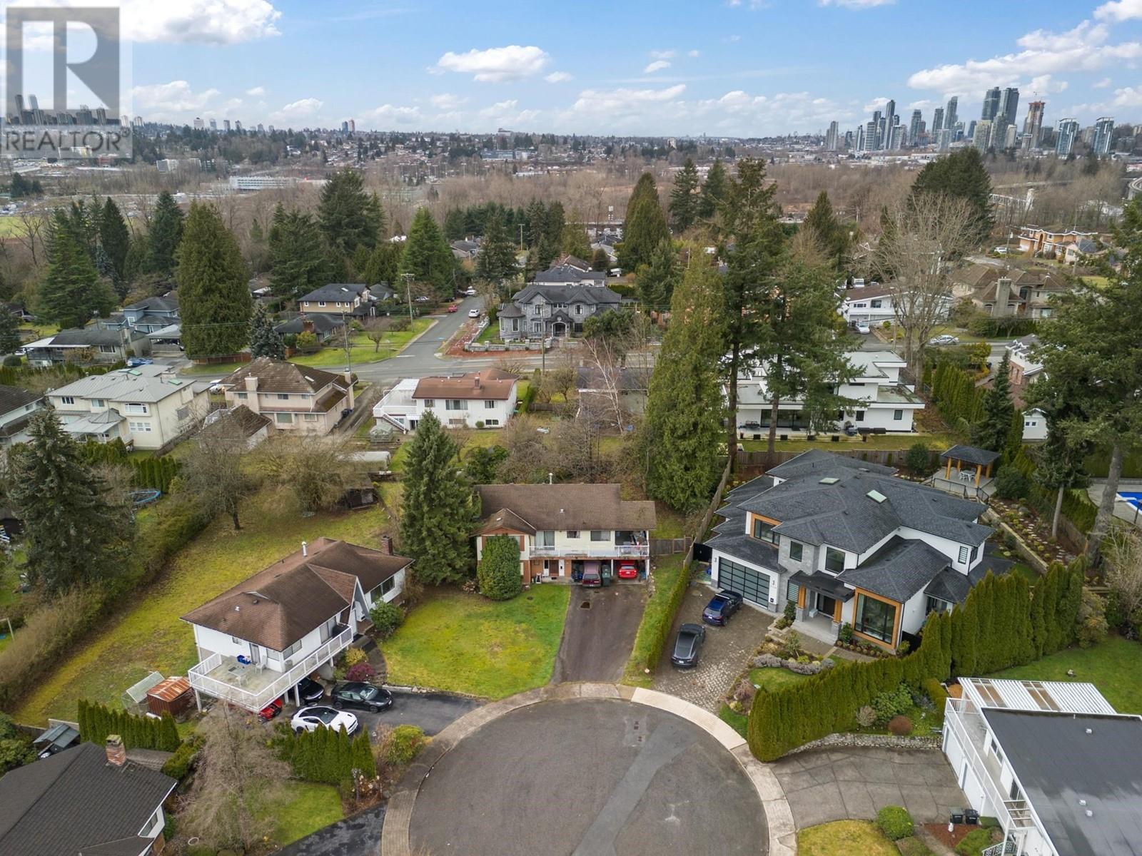 7129 CARDINAL COURT, Burnaby
