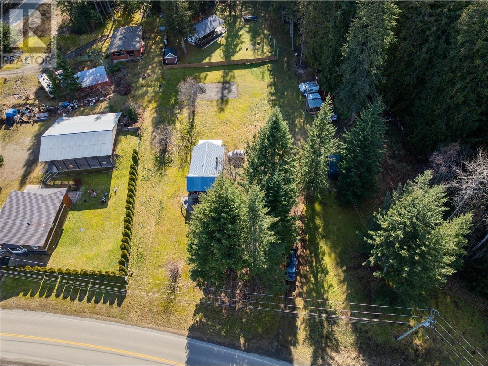 Photo 48 of 11845 31 Highway, Kaslo BC