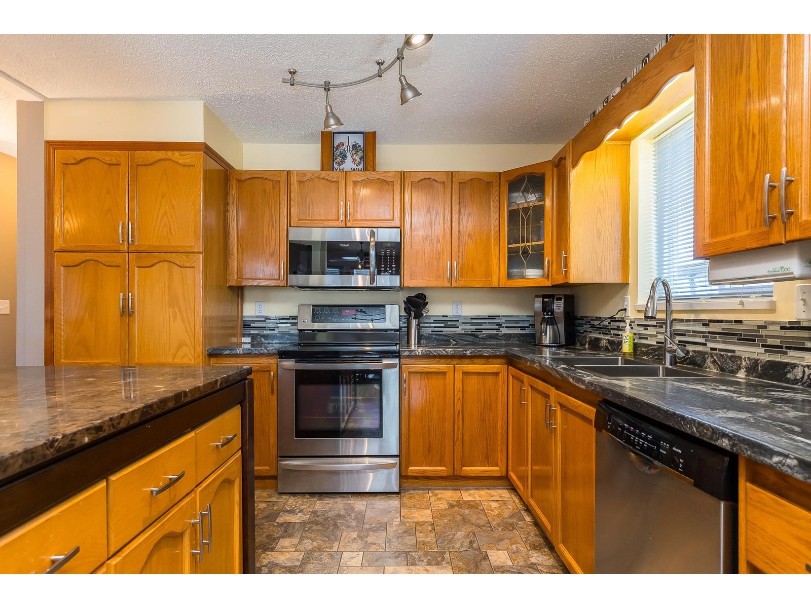 Photo 6 of 105 6338 Vedder Road Sardis South, Chilliwack BC