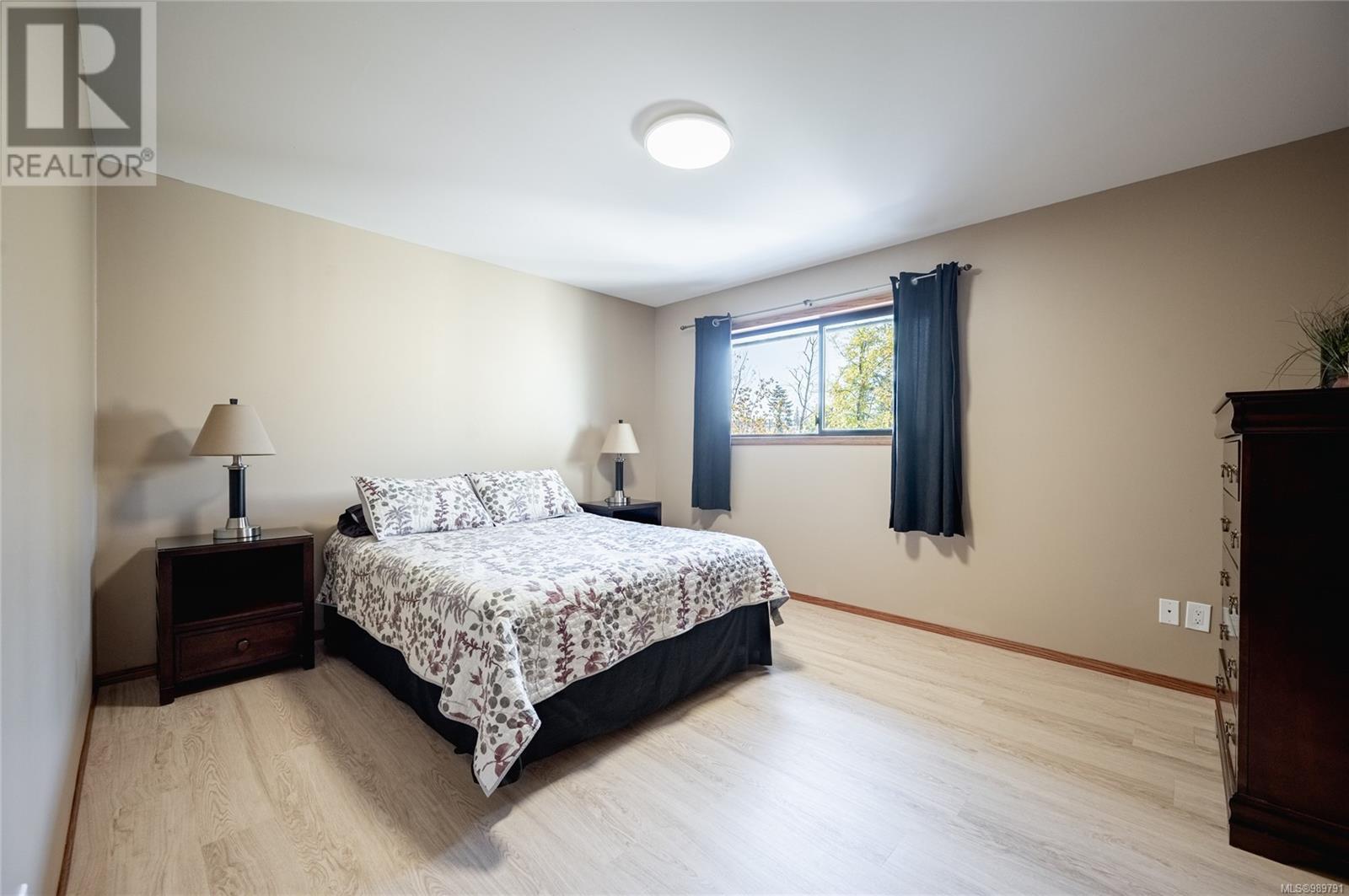 2107 Ebert Rd, Campbell River