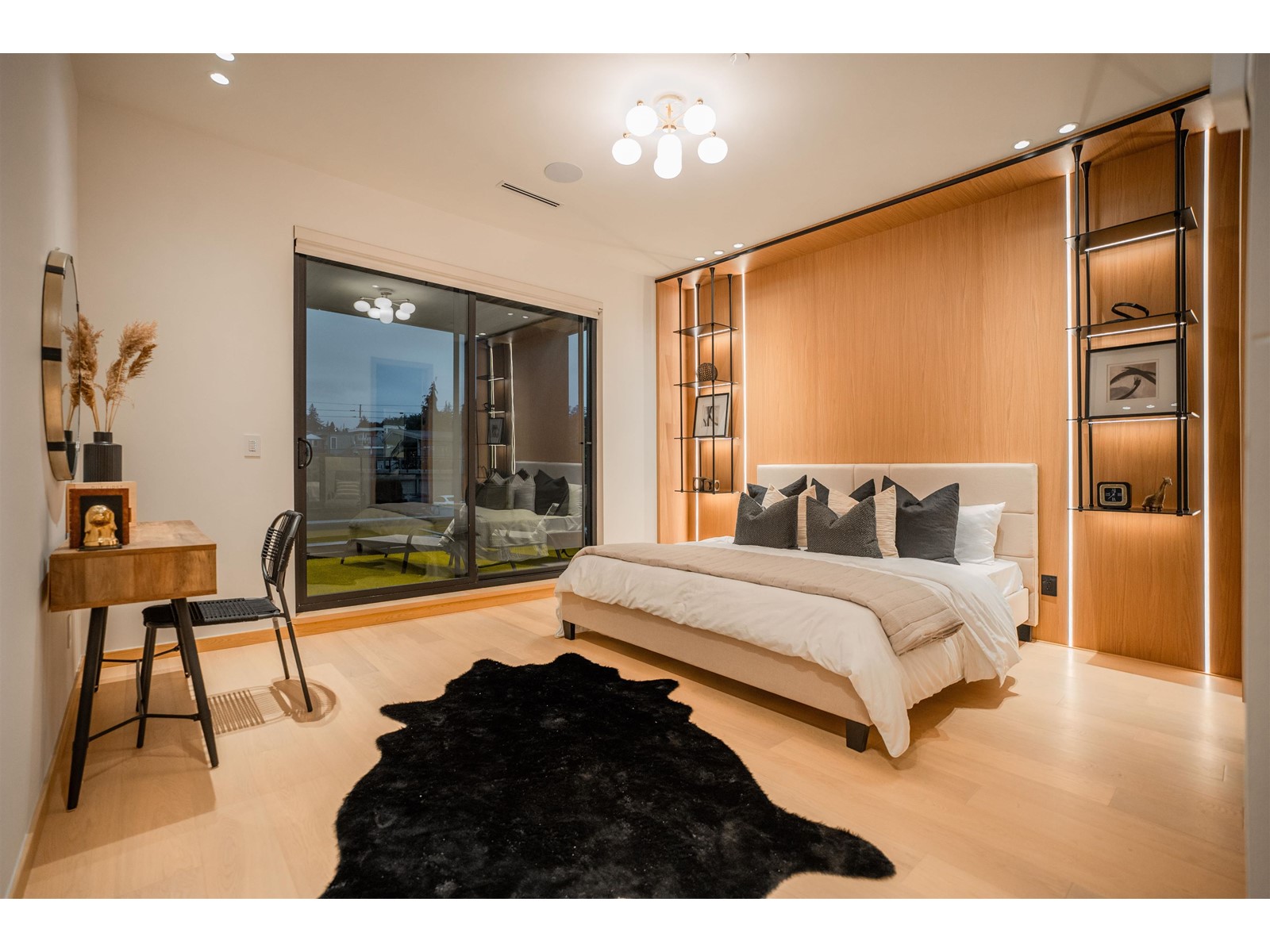 1072 HABGOOD STREET, White Rock real estate listing R2974091