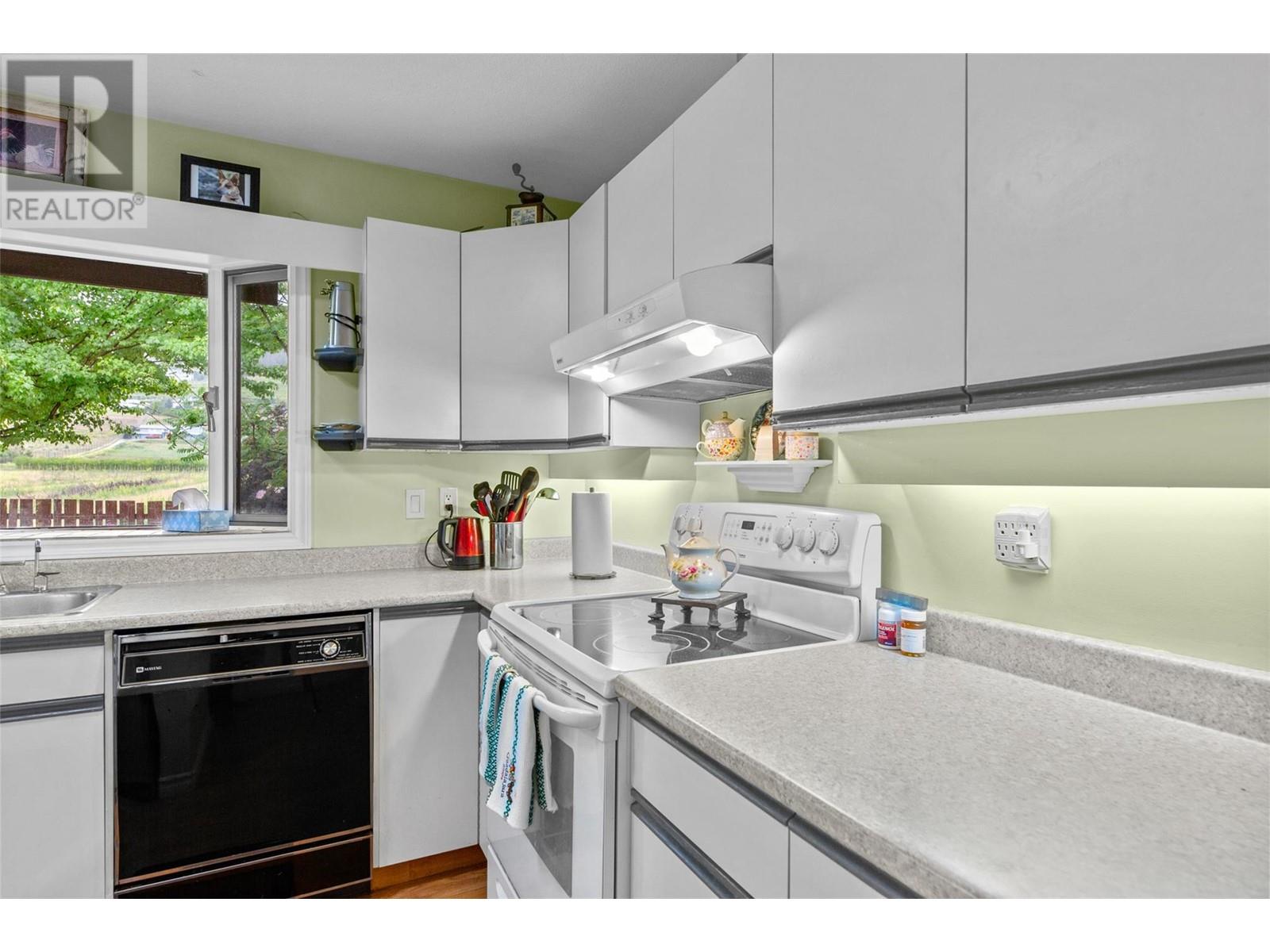  457 Valley Road, Kelowna