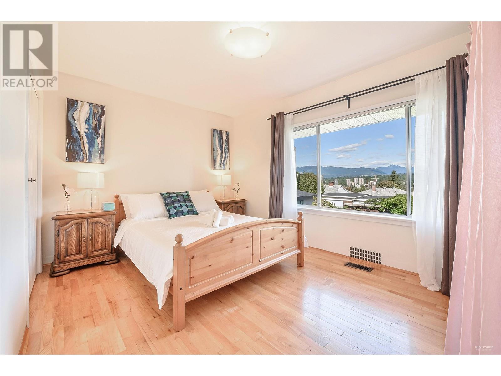 Photo 18 of 7766 Cariboo Road, Burnaby BC