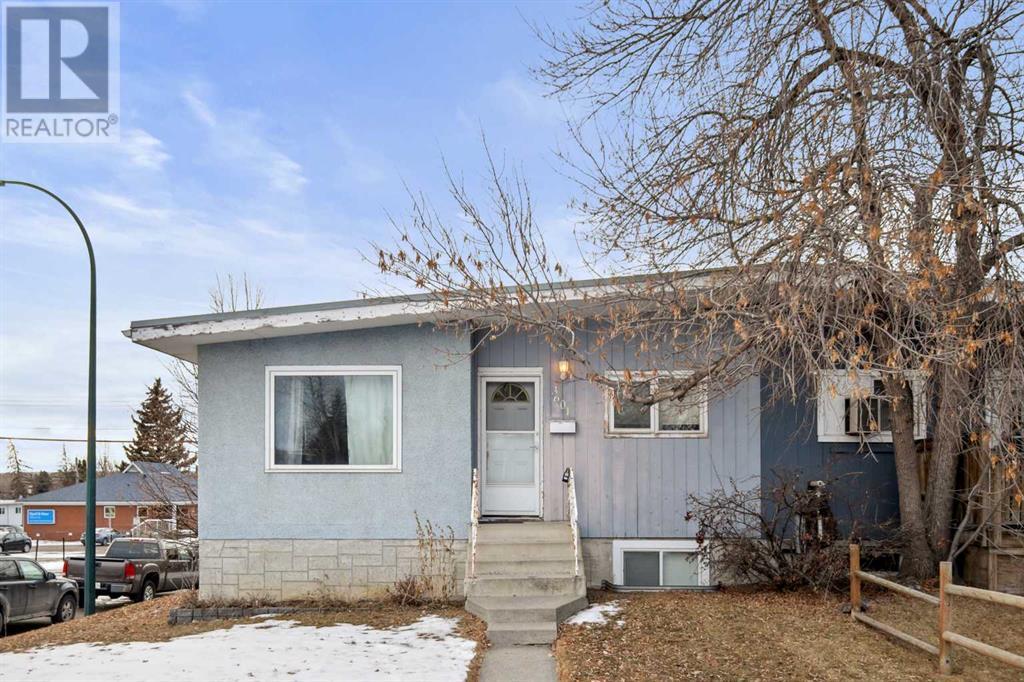 Single Family House Bungalow for Sale in   Street NW Collingwood Calgary 